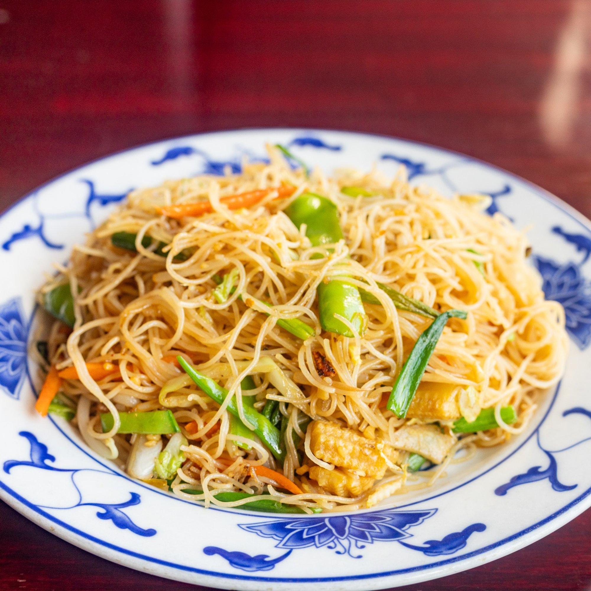 96. Vegetable chow fun or mei fun