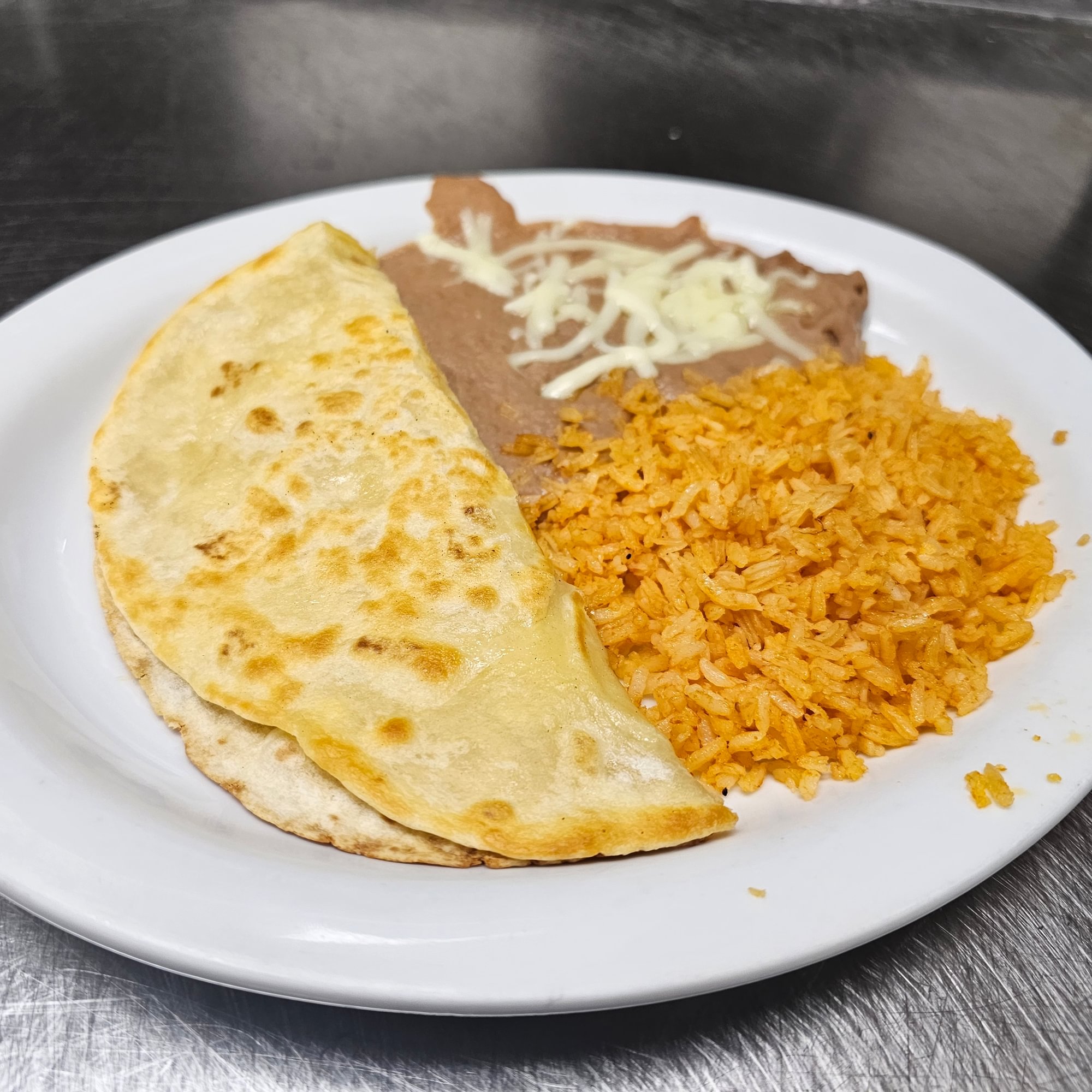 Quesadilla Lunch