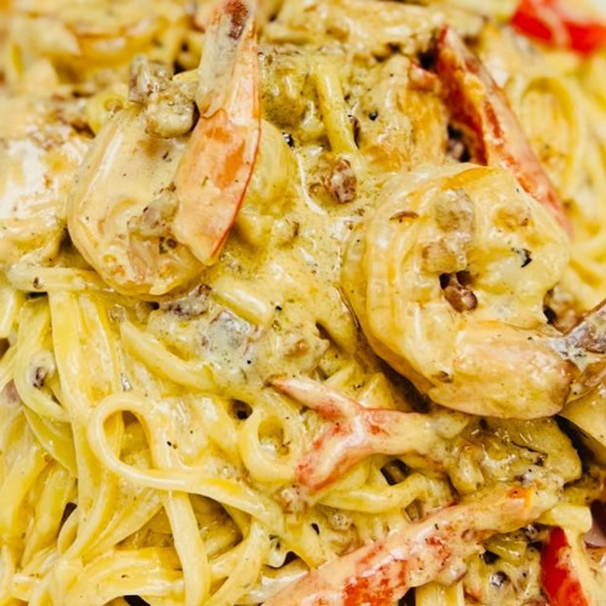 Chicken & Shrimp Carbonara Dinner