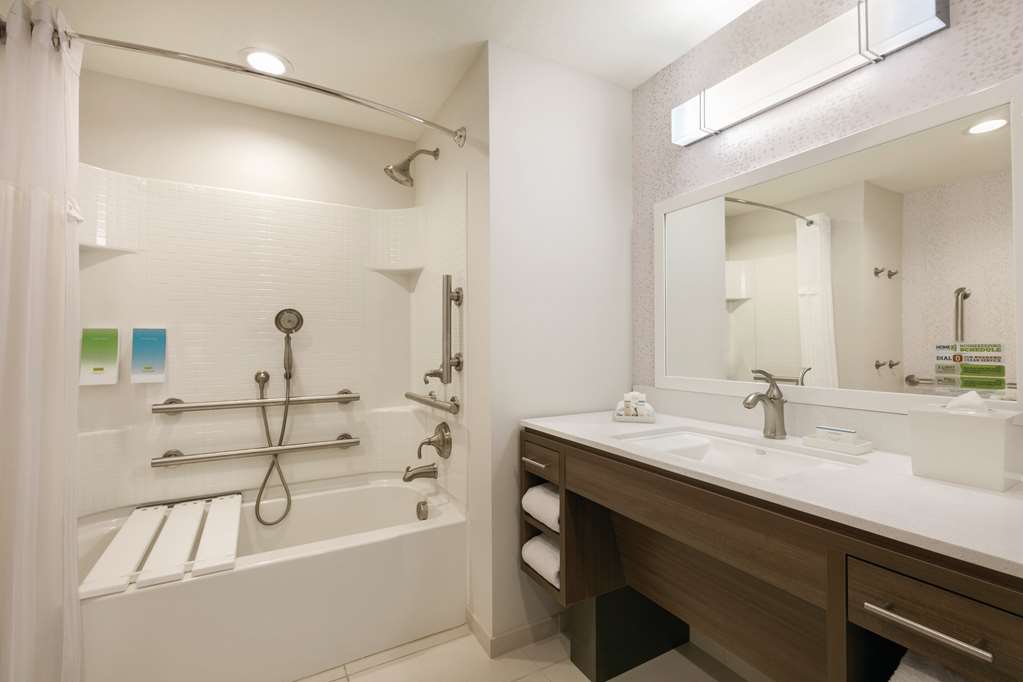 Home2 Suites by Hilton Williamsville Buffalo Airport Image