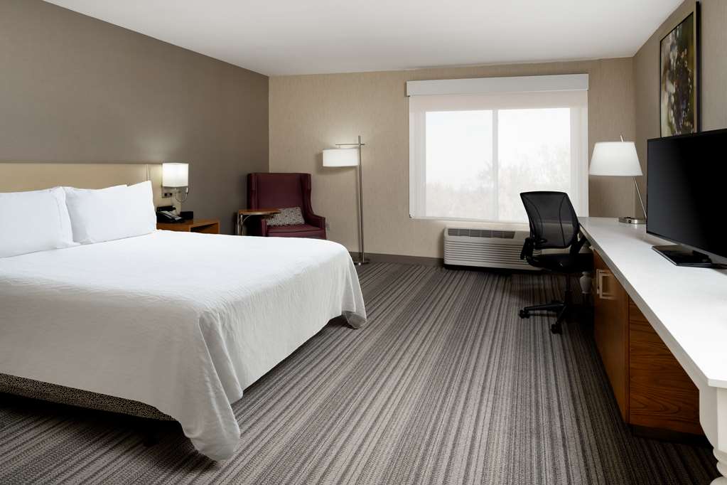 Hilton Garden Inn Roseville Image