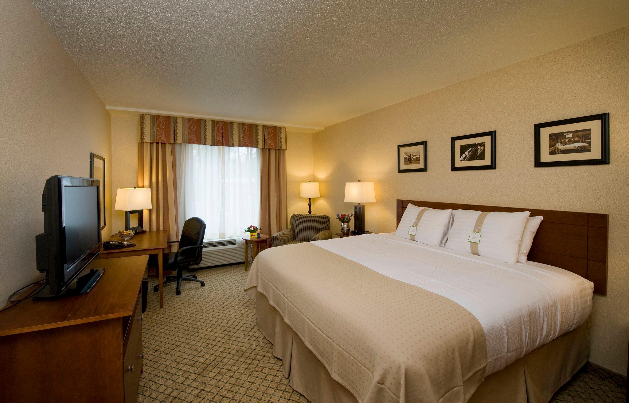 Holiday Inn Purdue - Fort Wayne Photo