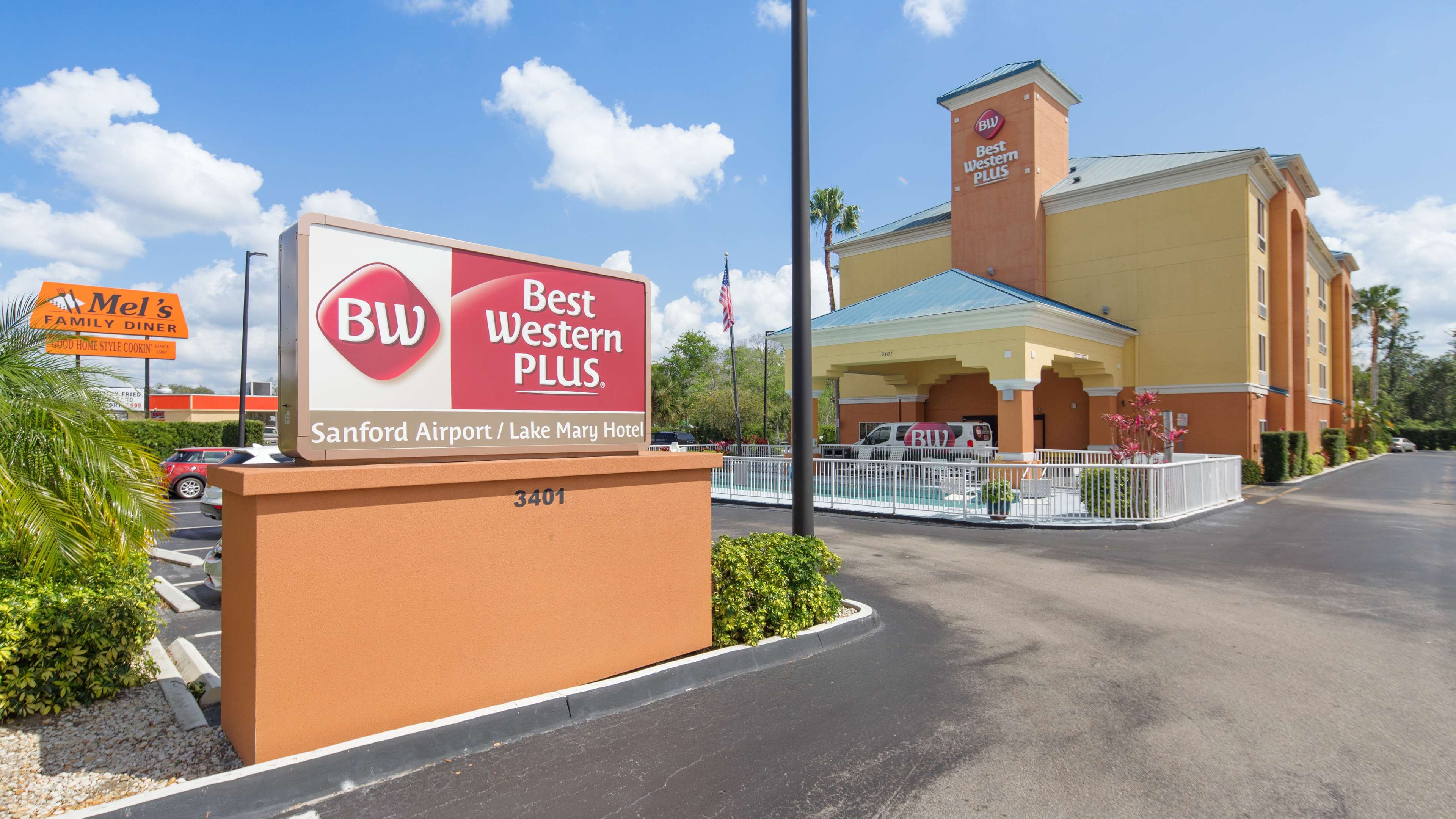 Hotels Near Orlando Sanford Airport