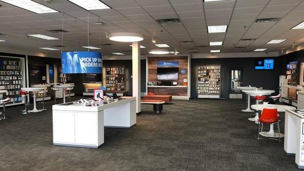 AT&T Store Photo