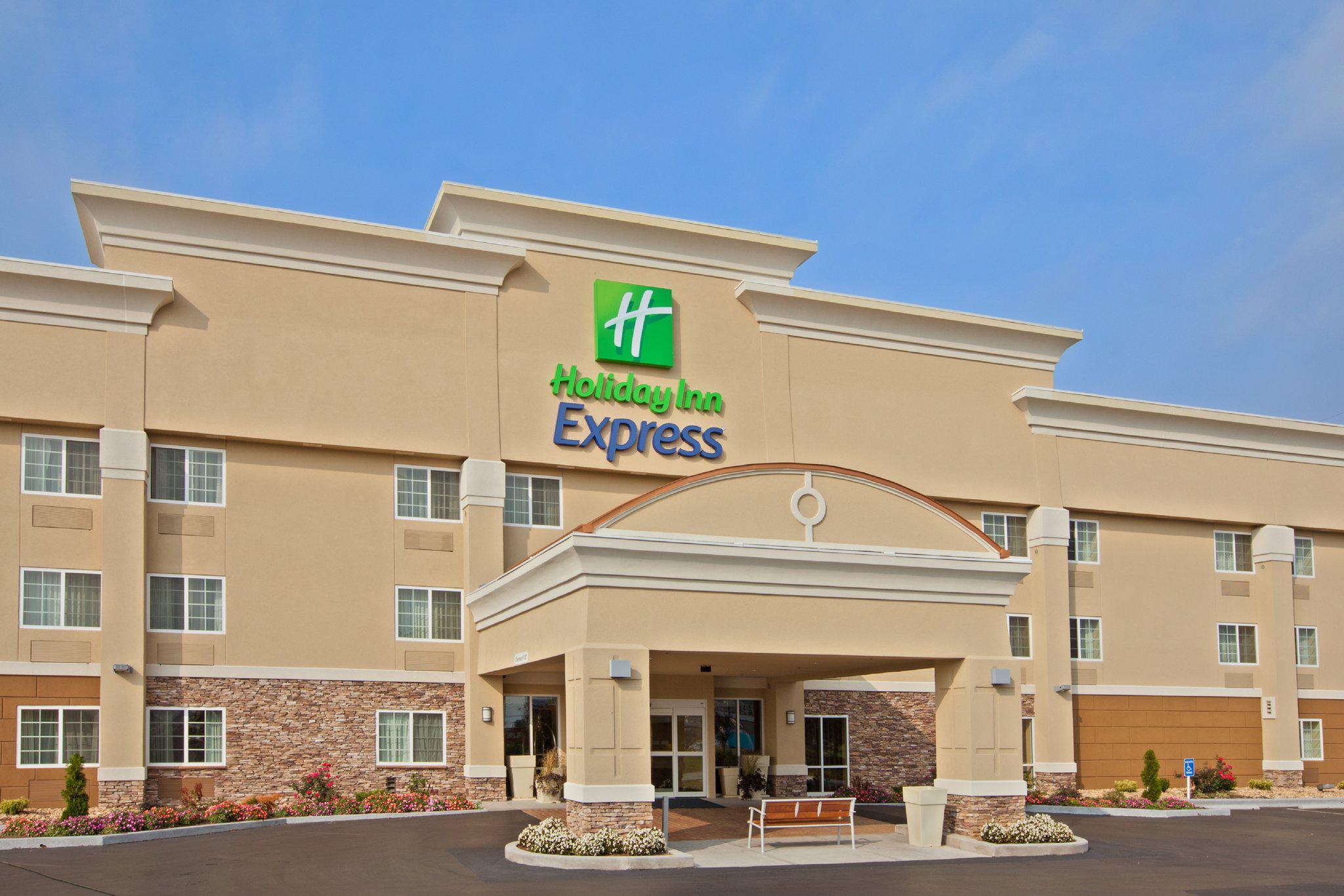 Holiday Inn Express Bowling Green Photo