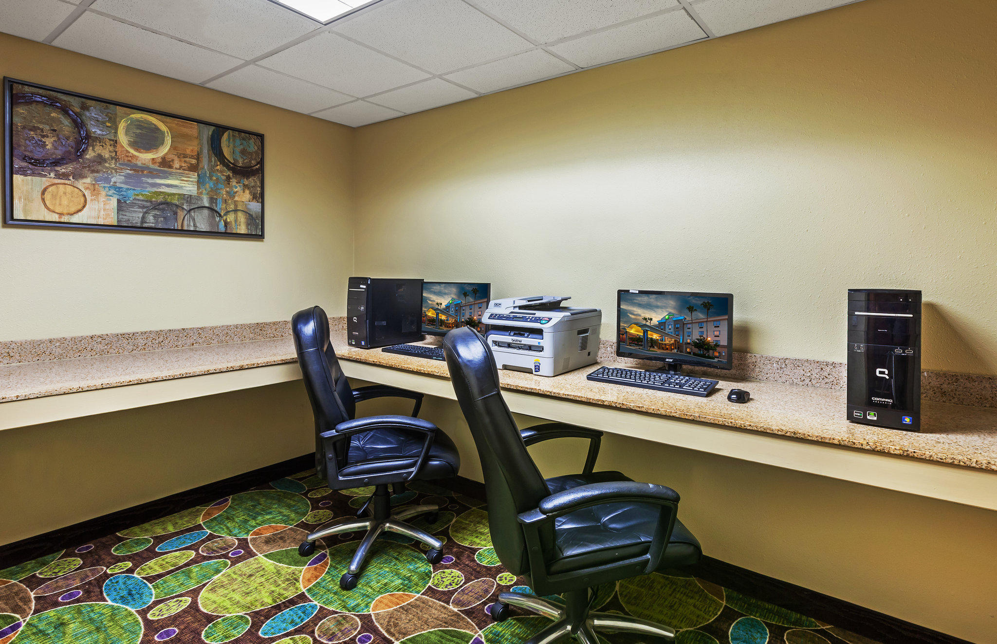 Holiday Inn Express & Suites Pharr Photo