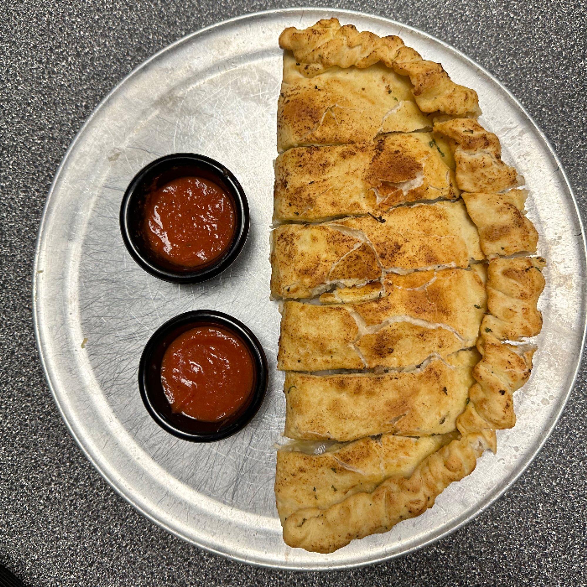 Calzone (Medium)