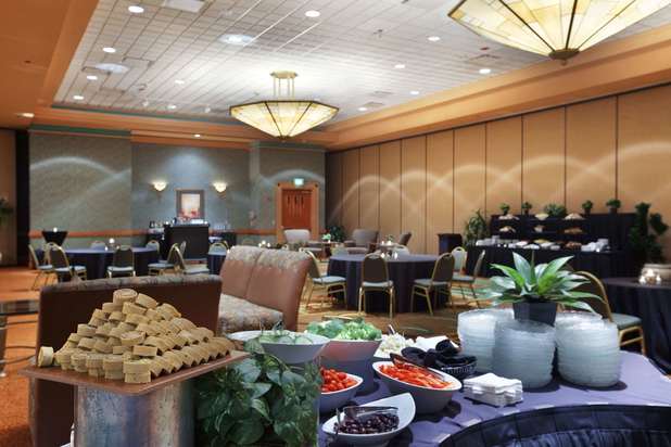 Images Embassy Suites by Hilton Omaha Downtown Old Market