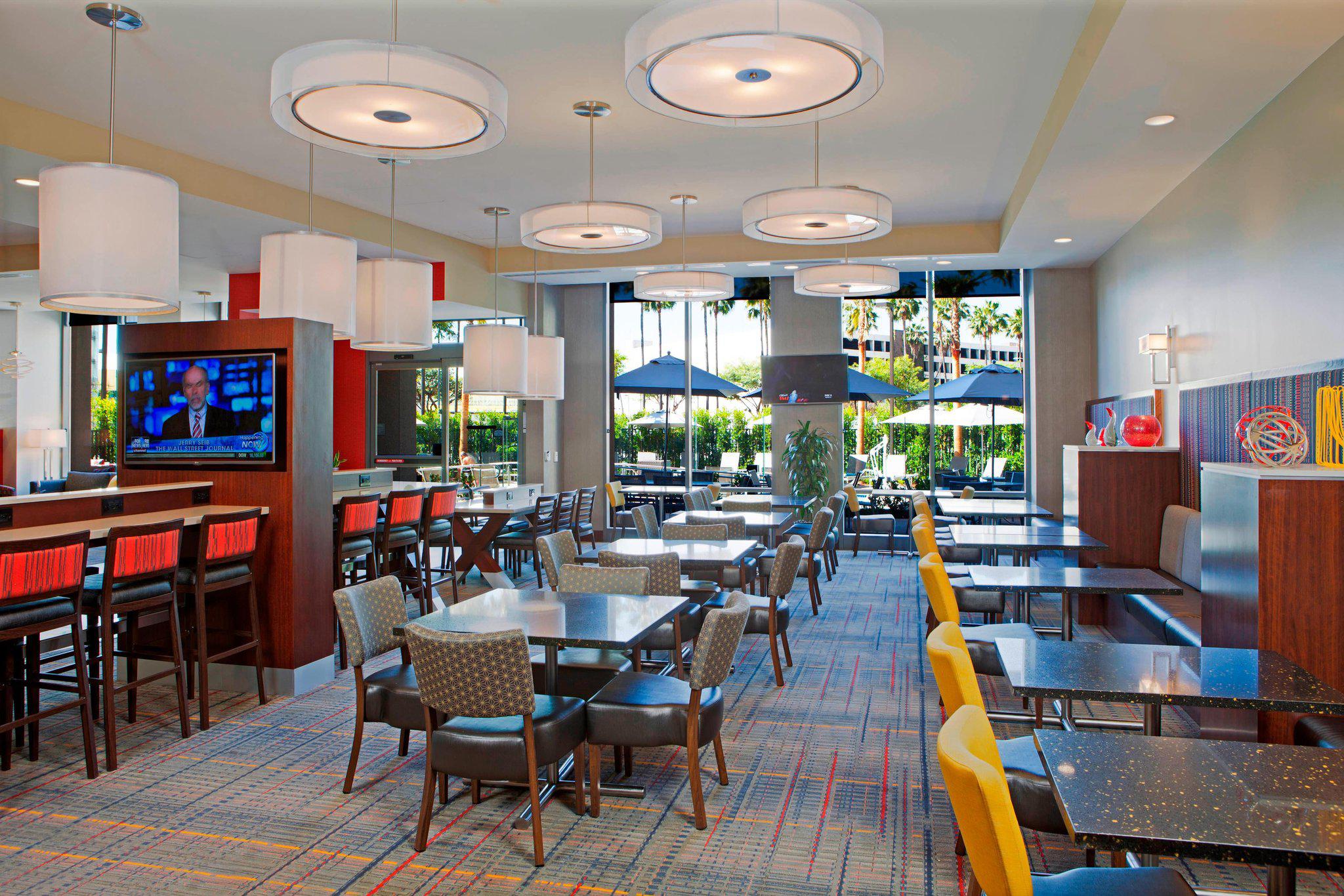 Residence Inn by Marriott Los Angeles LAX/Century Boulevard Photo