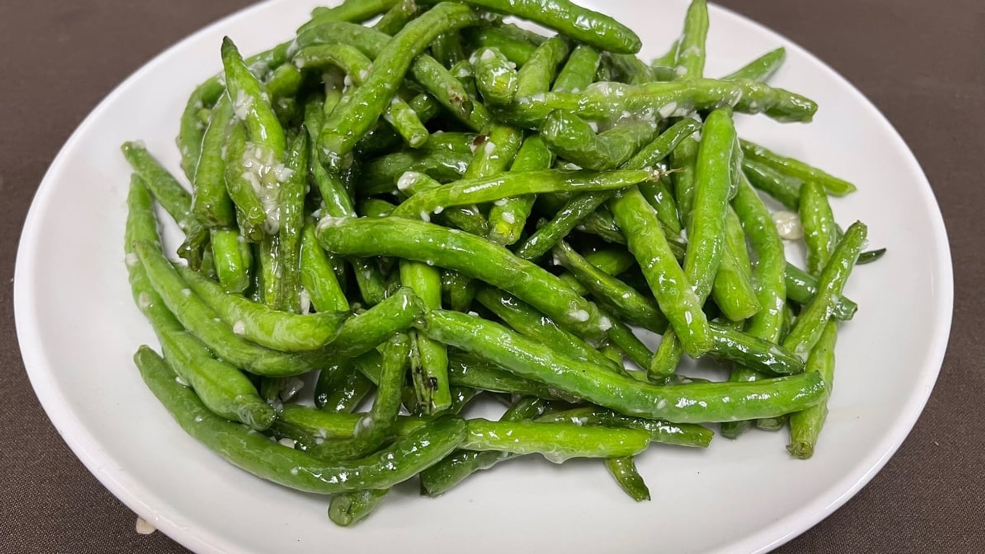 Sauteed String Beans With Garlic Sauce