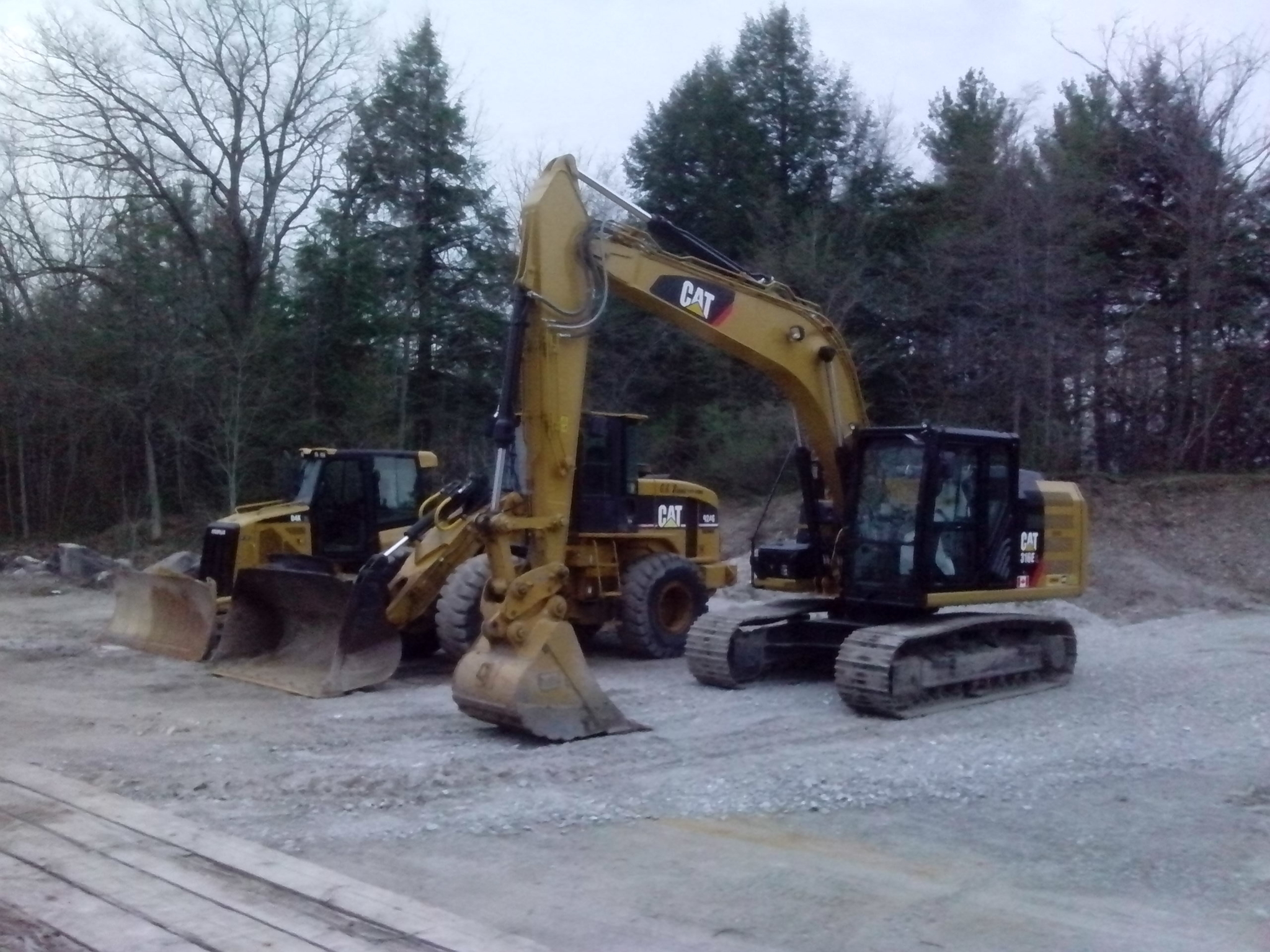 Images Binnie GE Haulage & Excavation