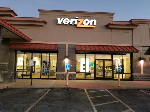 Images Verizon Authorized Retailer, TCC
