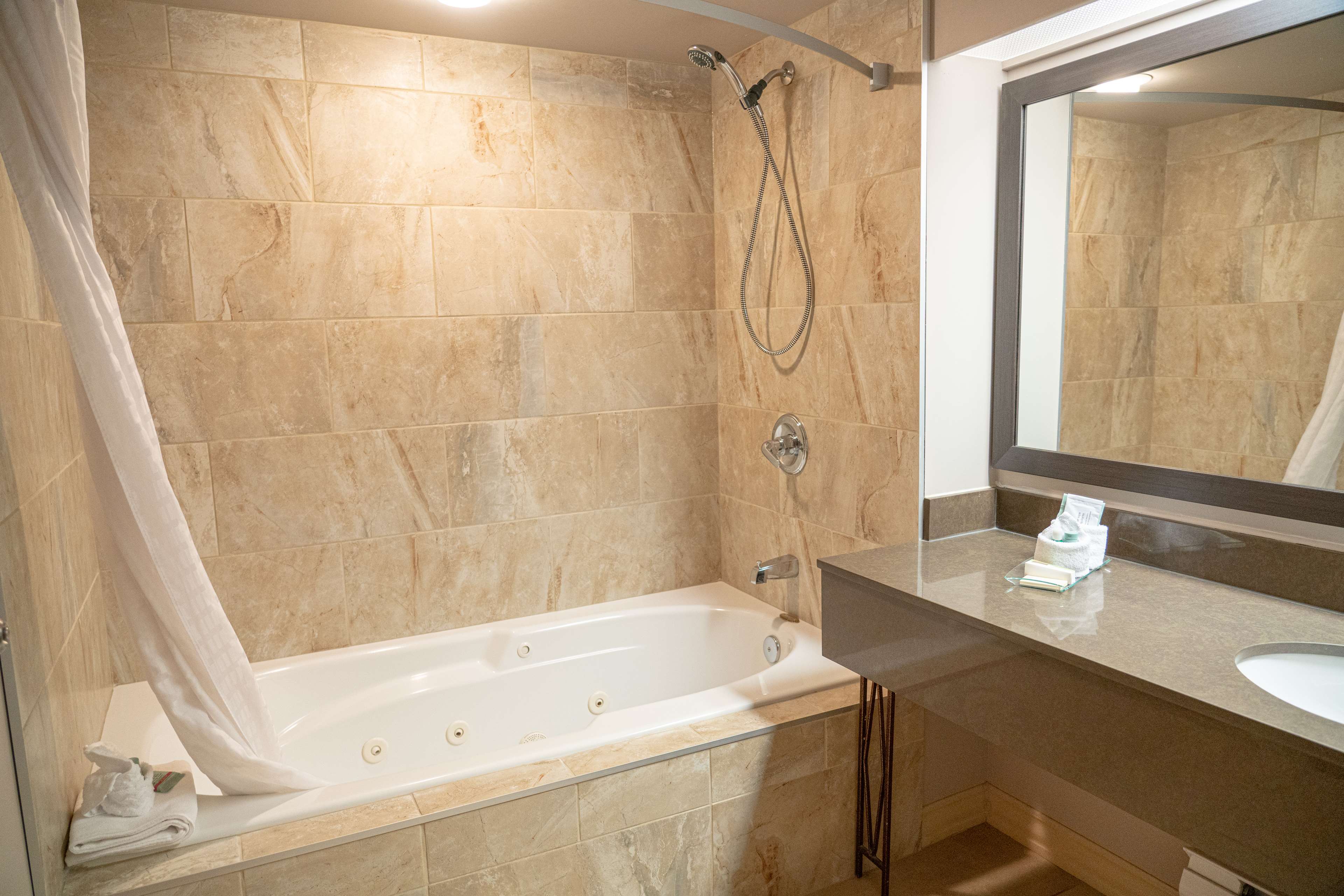 Images Best Western Pocaterra Inn