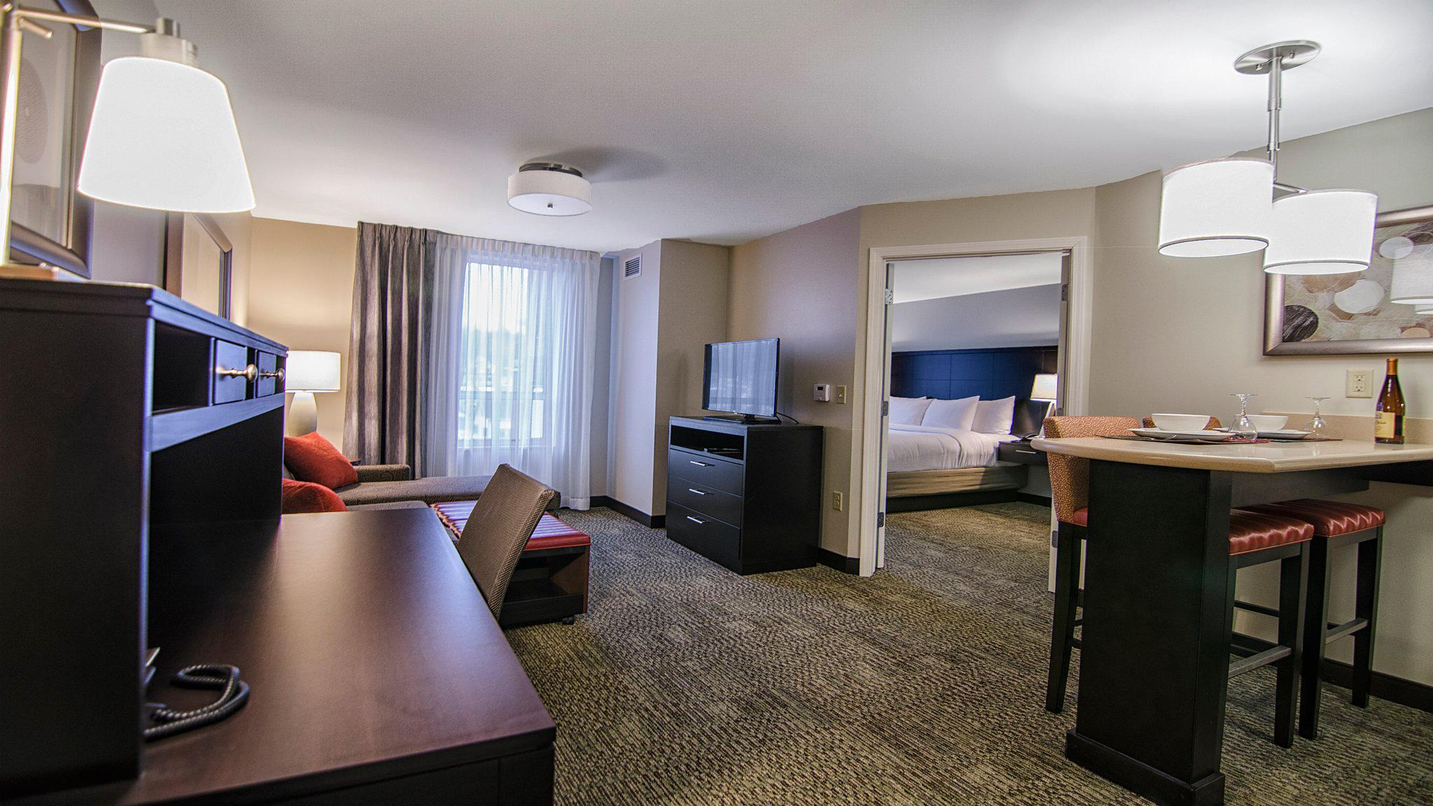 Staybridge Suites Marquette Photo