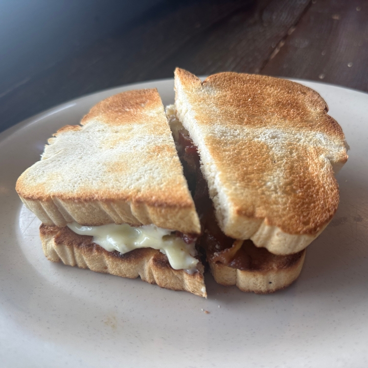 Egg & Cheese Sammy