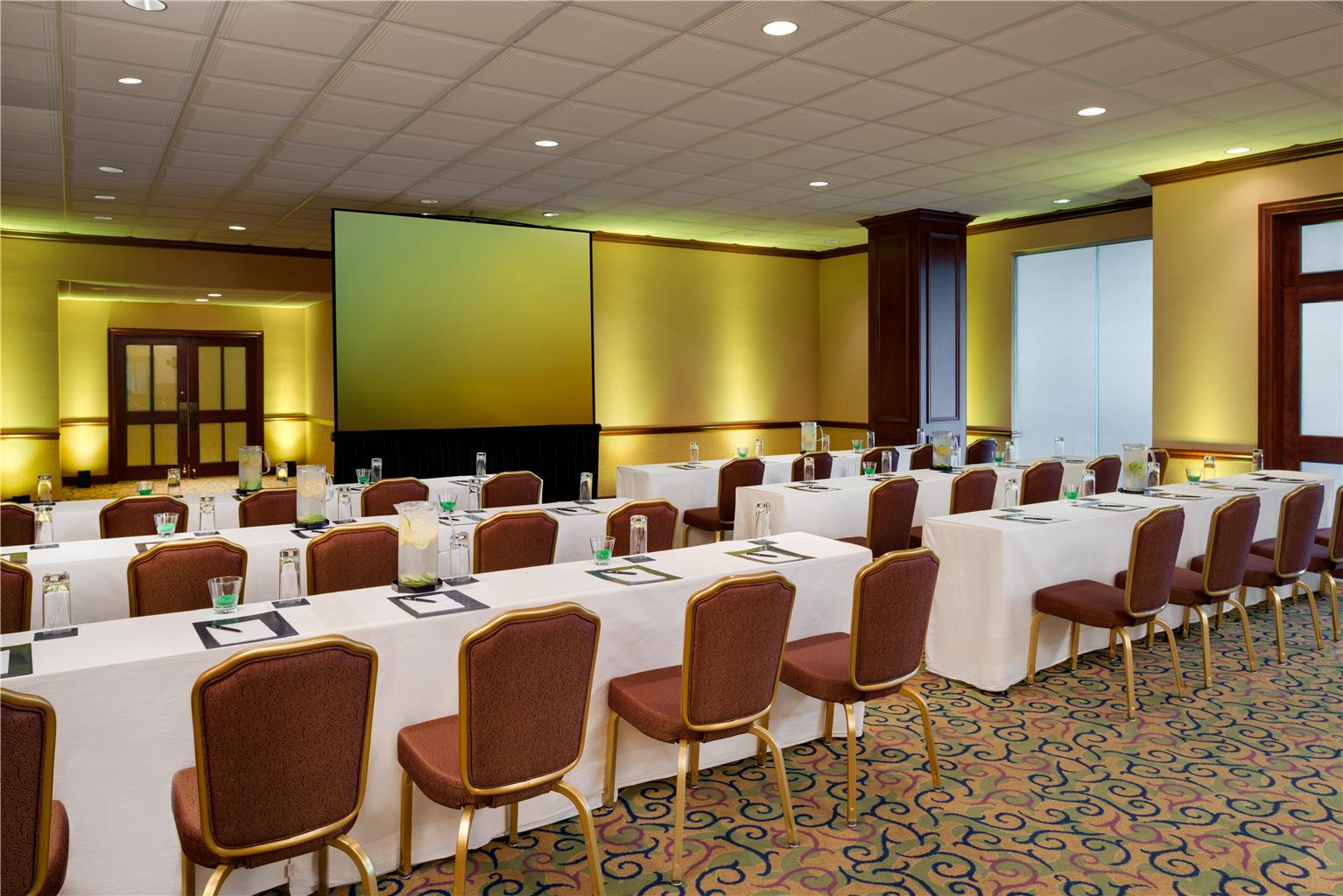 DoubleTree by Hilton Washington Dulles Airport Image