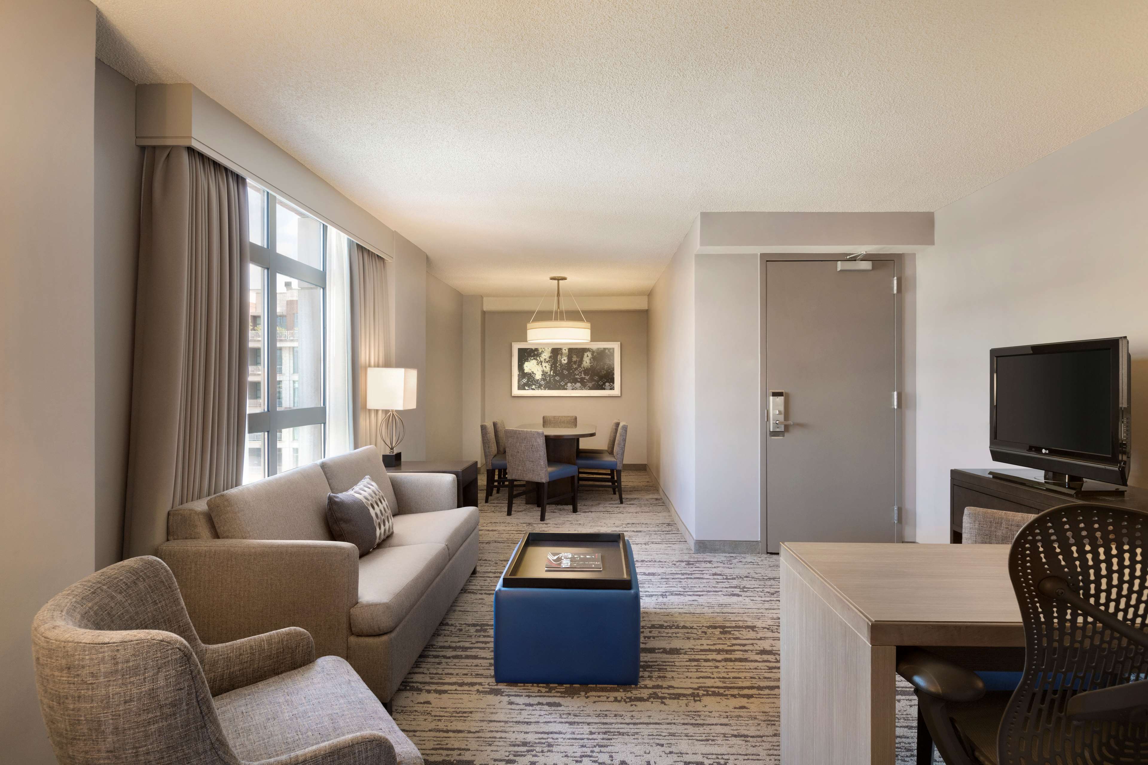 Guest room