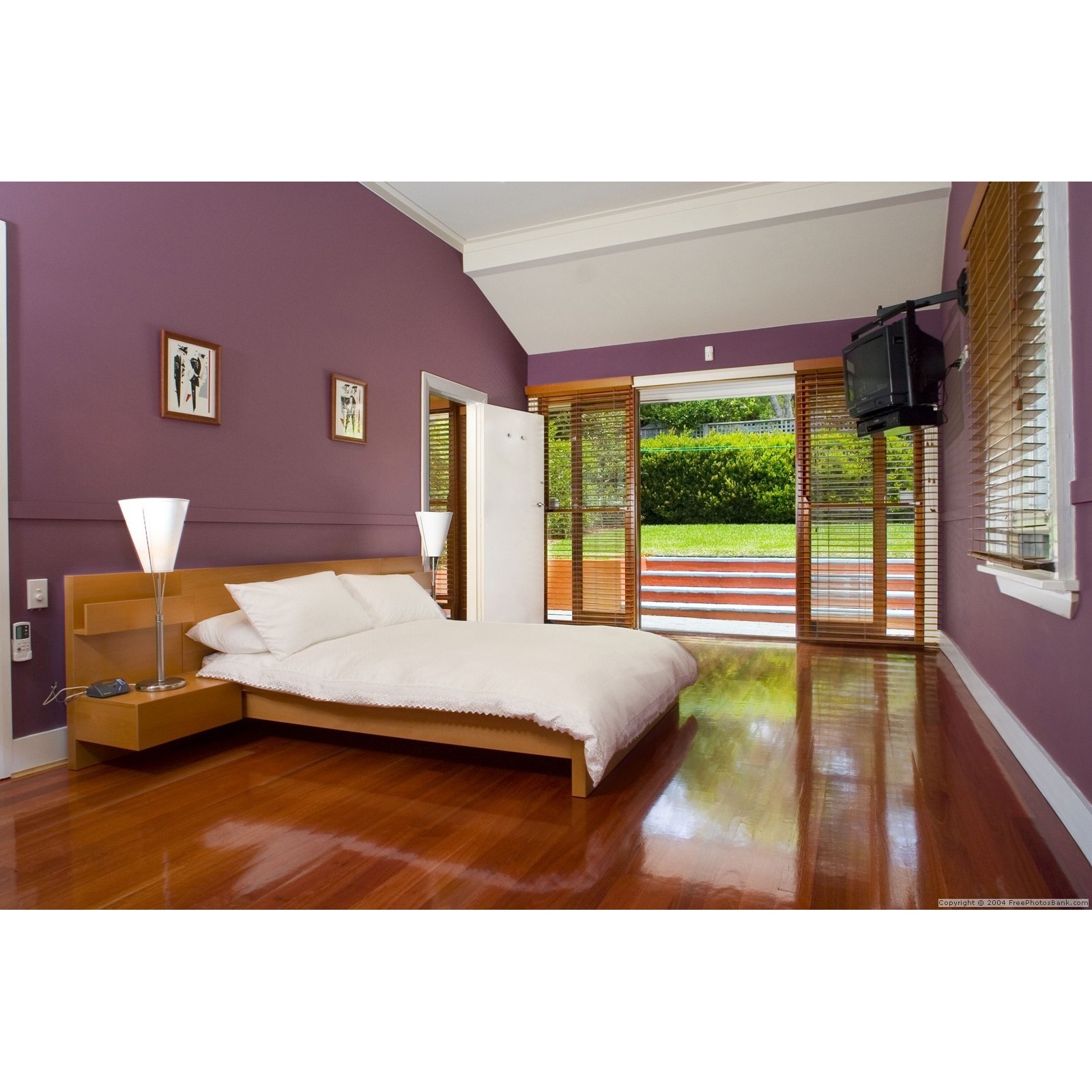 Drops of Shine Cleaning Services Logo