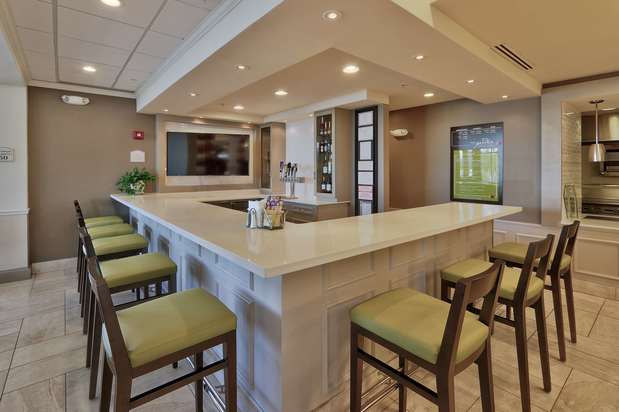 Images Hilton Garden Inn Albuquerque/Journal Center