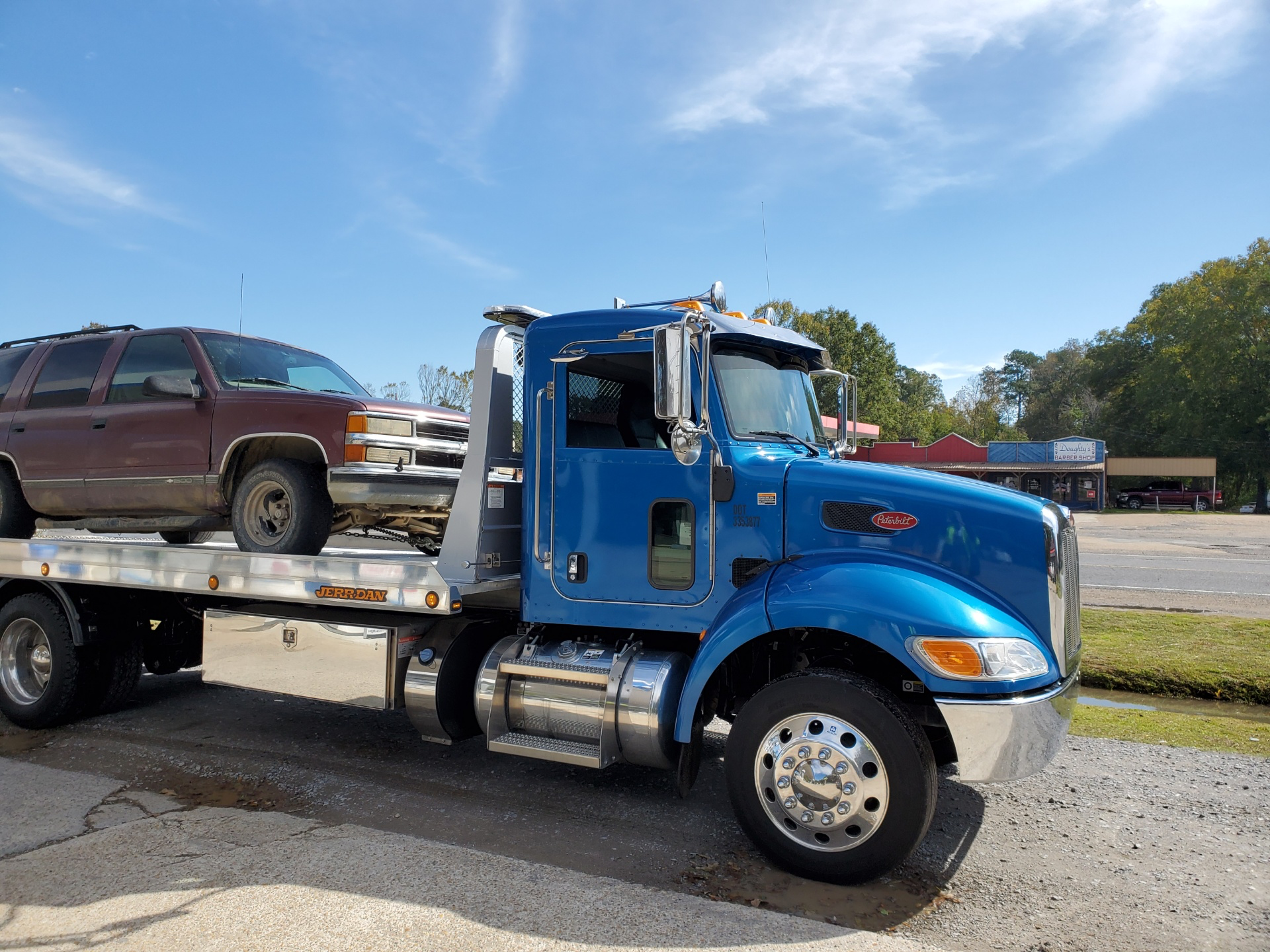 All Pro Towing and Recovery, LLC Photo