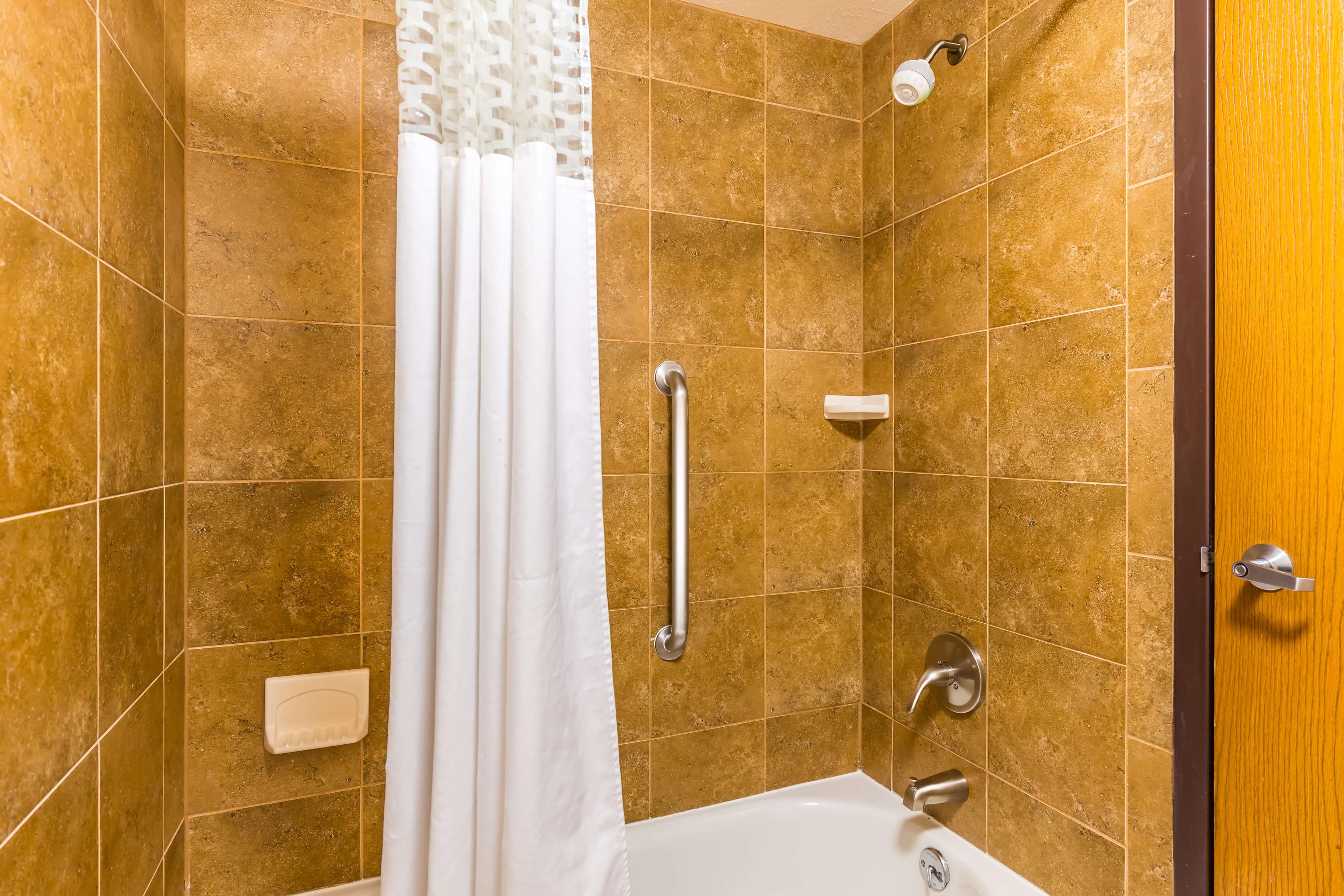 Hampton Inn & Suites Chicago/Hoffman Estates Photo