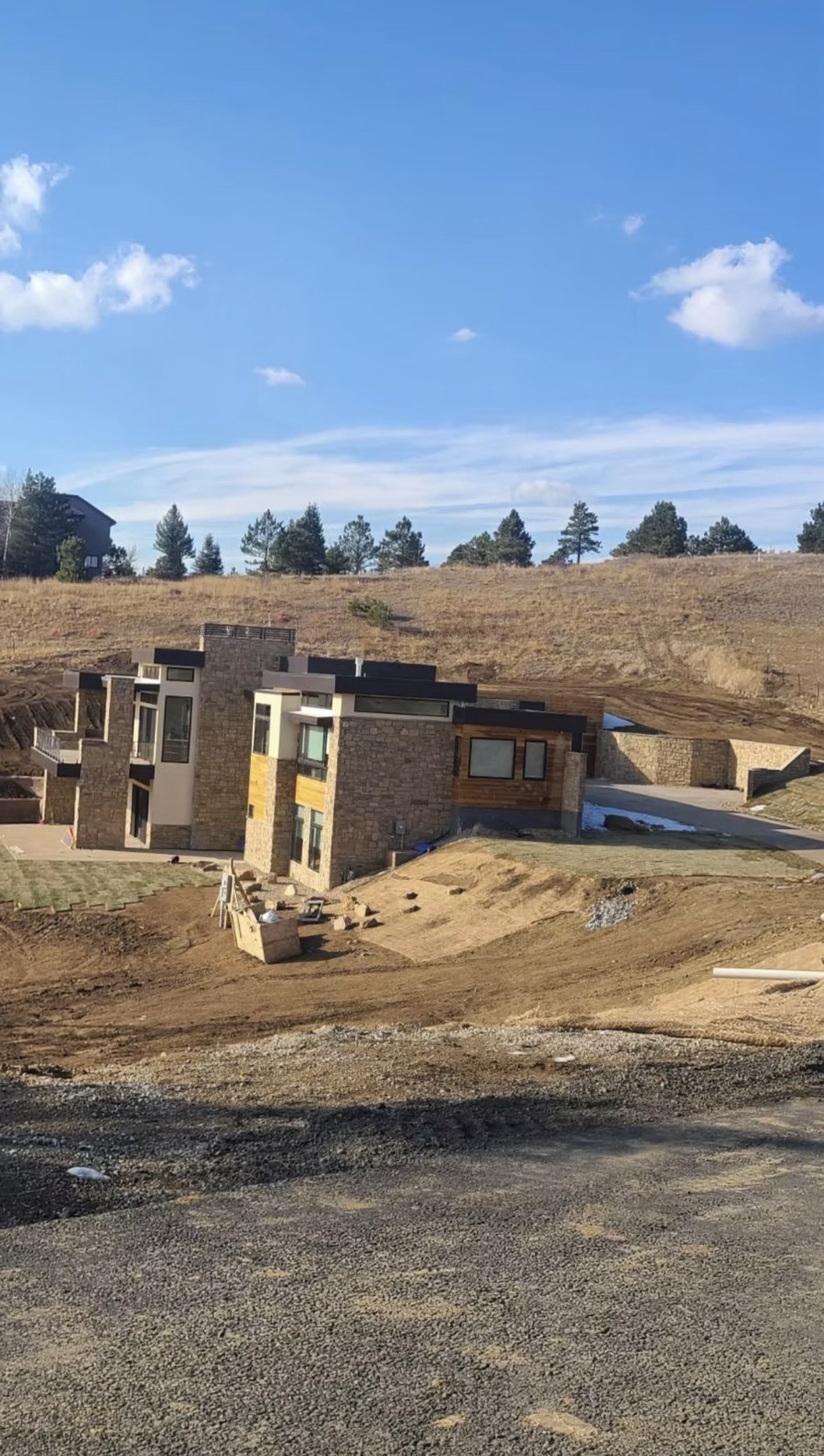 Simon's Construction Image