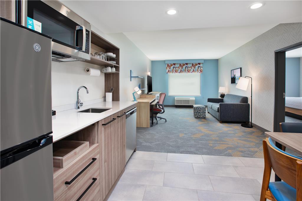 Home2 Suites by Hilton Traverse City Image