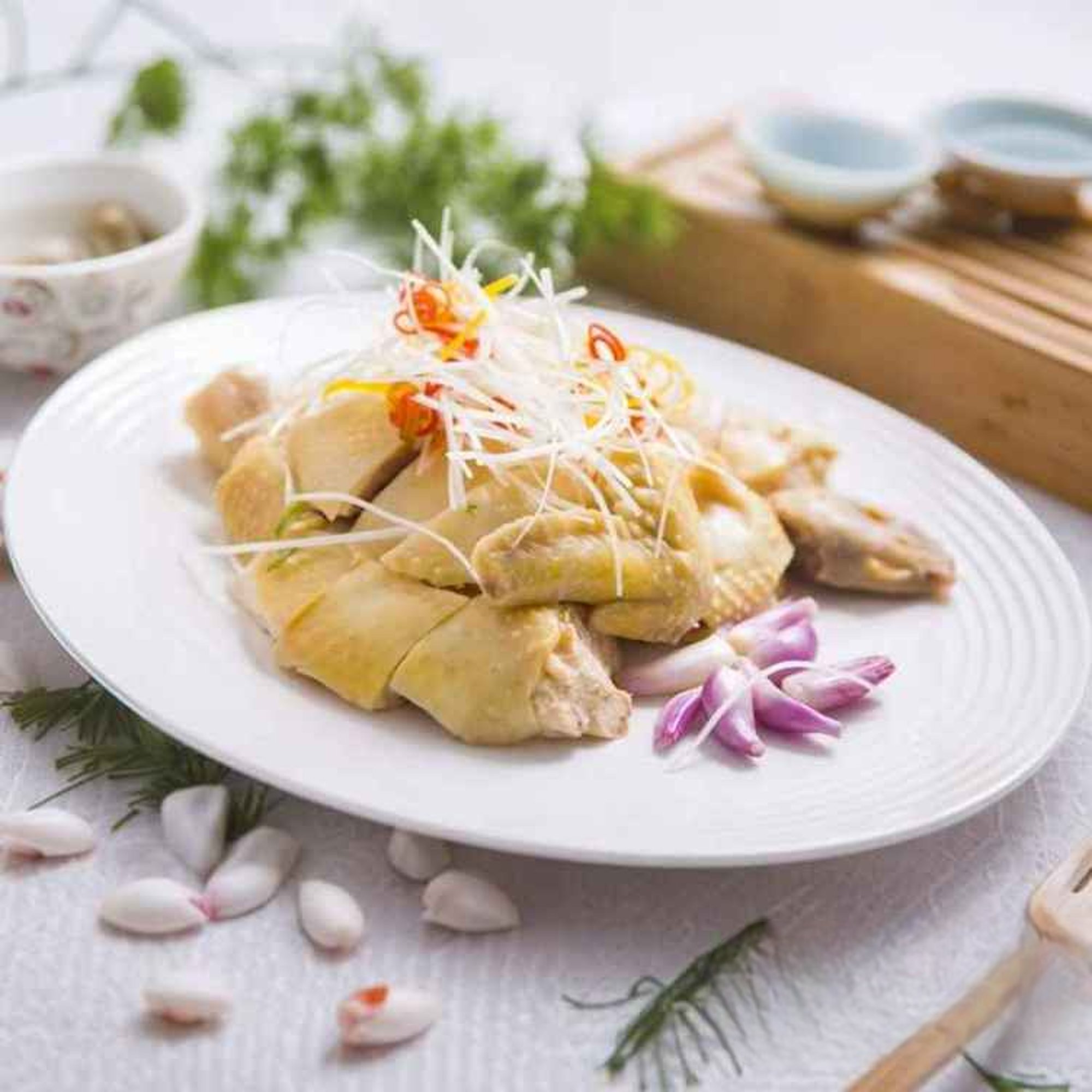 CK10. 薑䓤霸王雞/Poached Chicken w. Ginger and Scallion Sauce Poultry