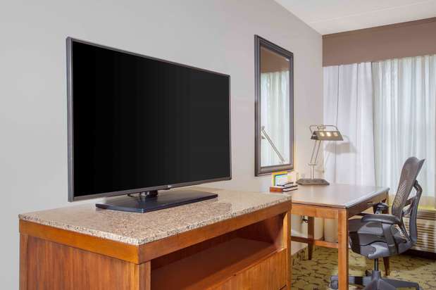 Images Hilton Garden Inn Omaha Downtown/Old Market Area