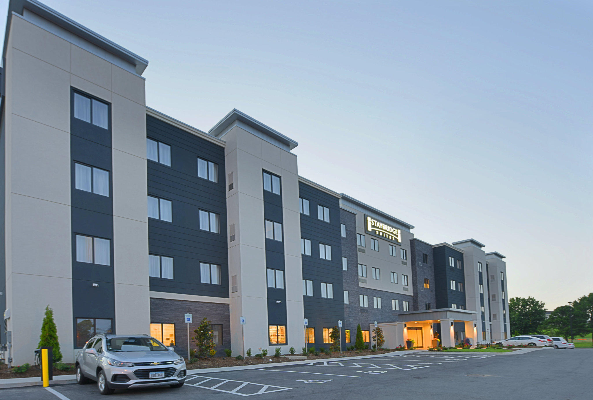 Staybridge Suites Little Rock - Medical Center Photo