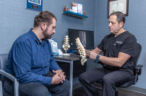 Sciatica Treatment Doctors & Specialists Image