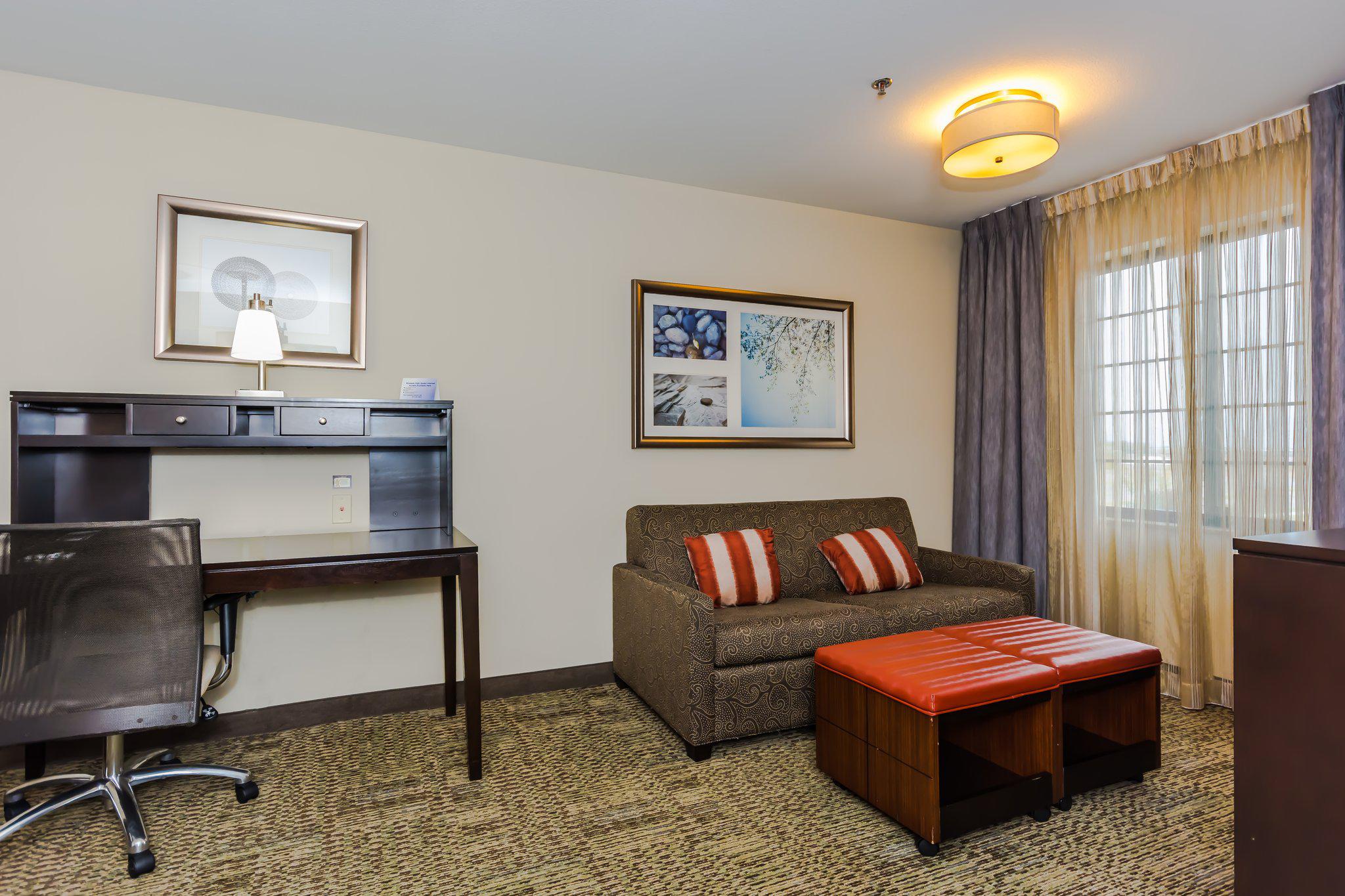 Staybridge Suites Grand Forks Photo