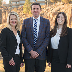 McHugh Investment Group Logo