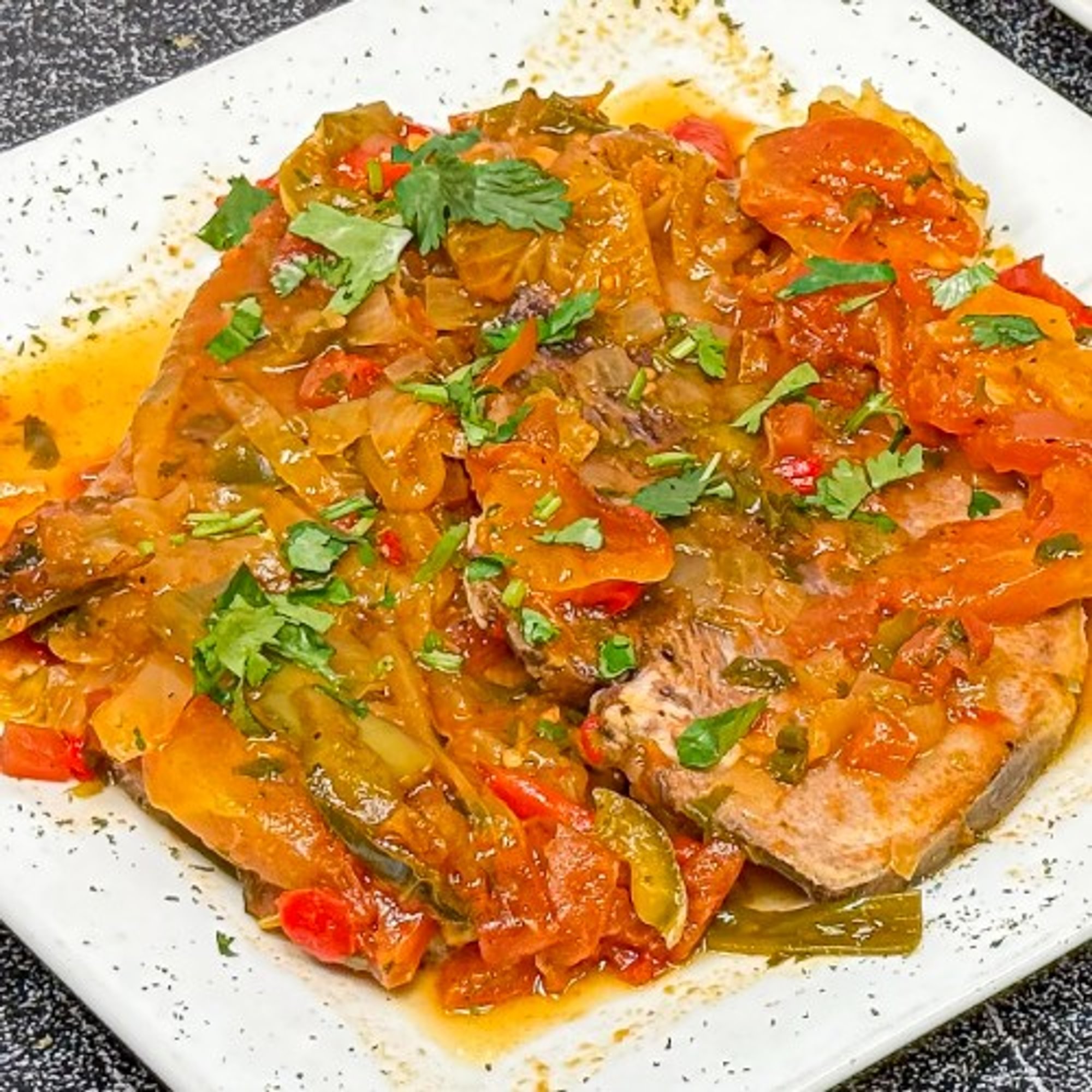 Lengua en Salsa