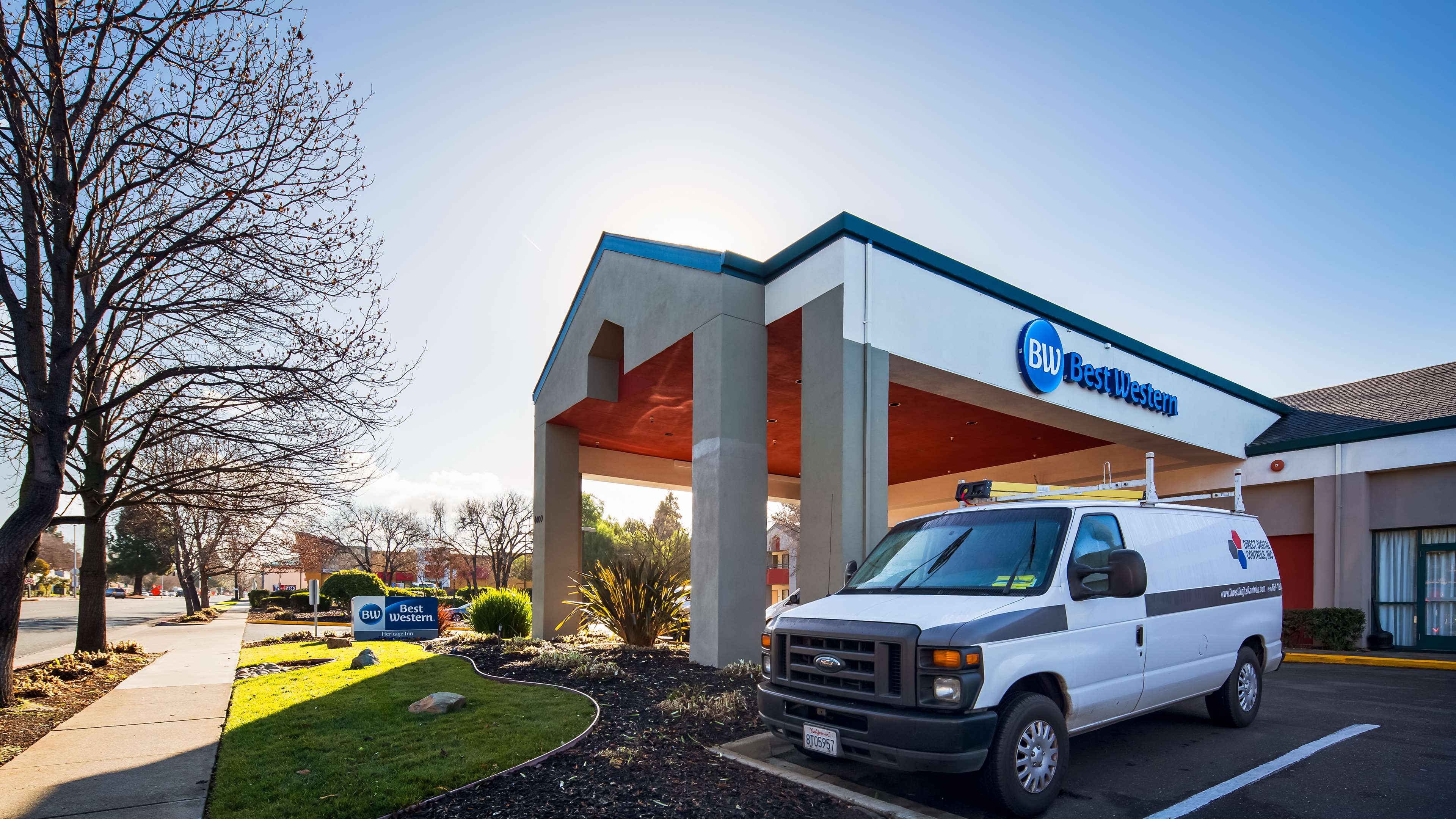 Best Western Heritage Inn Photo