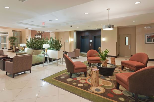 Images Holiday Inn Meridian E - I 20/I 59