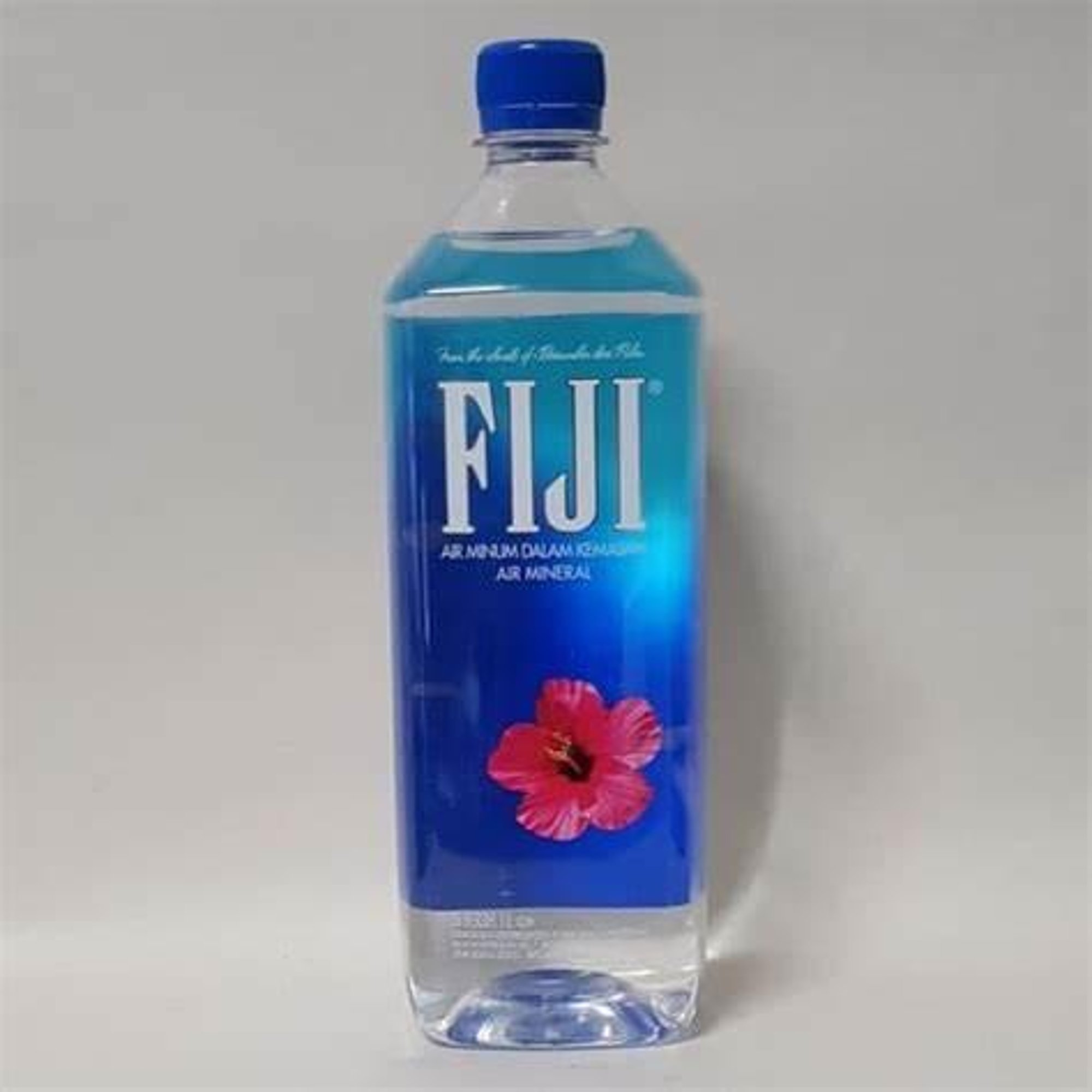 Fiji Water 1L