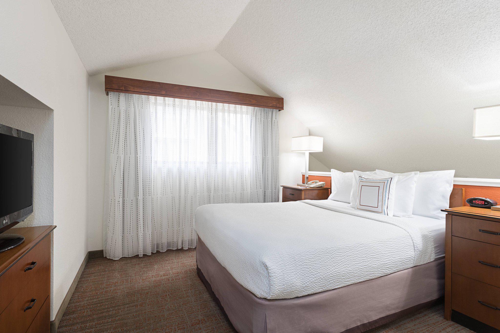 Residence Inn by Marriott San Diego Central Photo