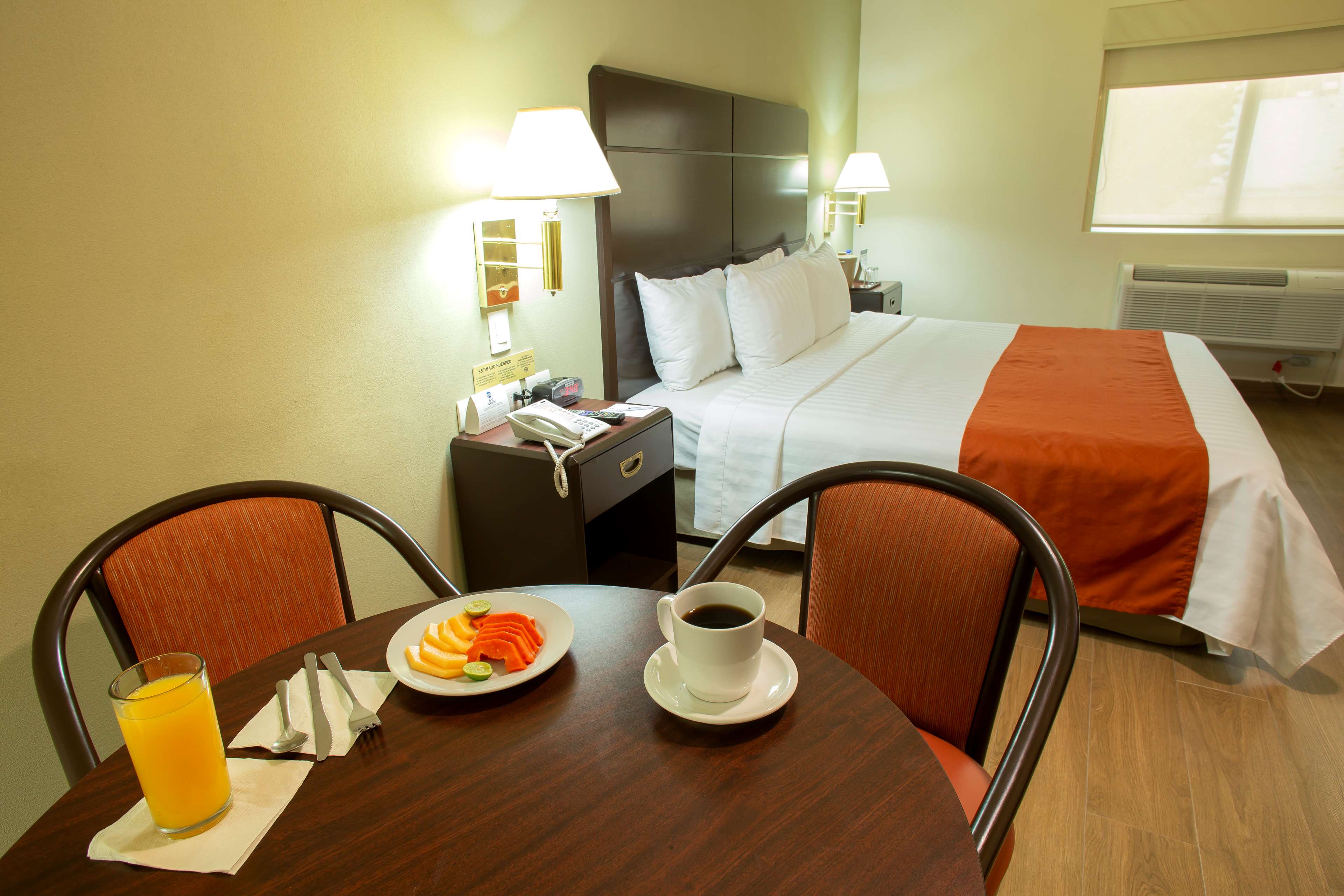 Images Best Western Plaza Monterrey