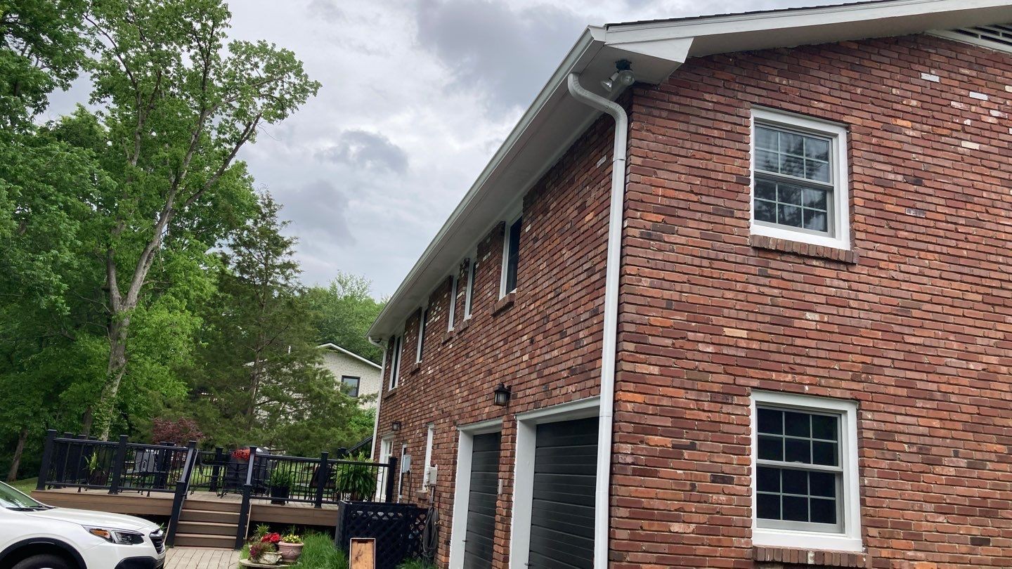 My Roofing Crew Image