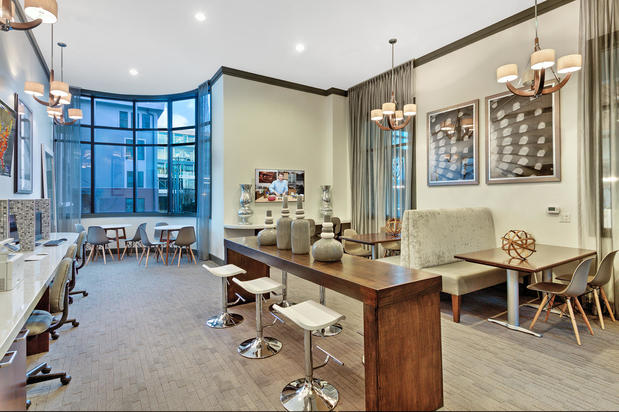 Images Camden Gallery Apartments