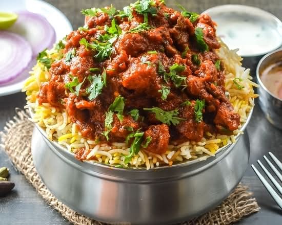 Vijayawada Chicken Biryani (Boneless) Family Pack