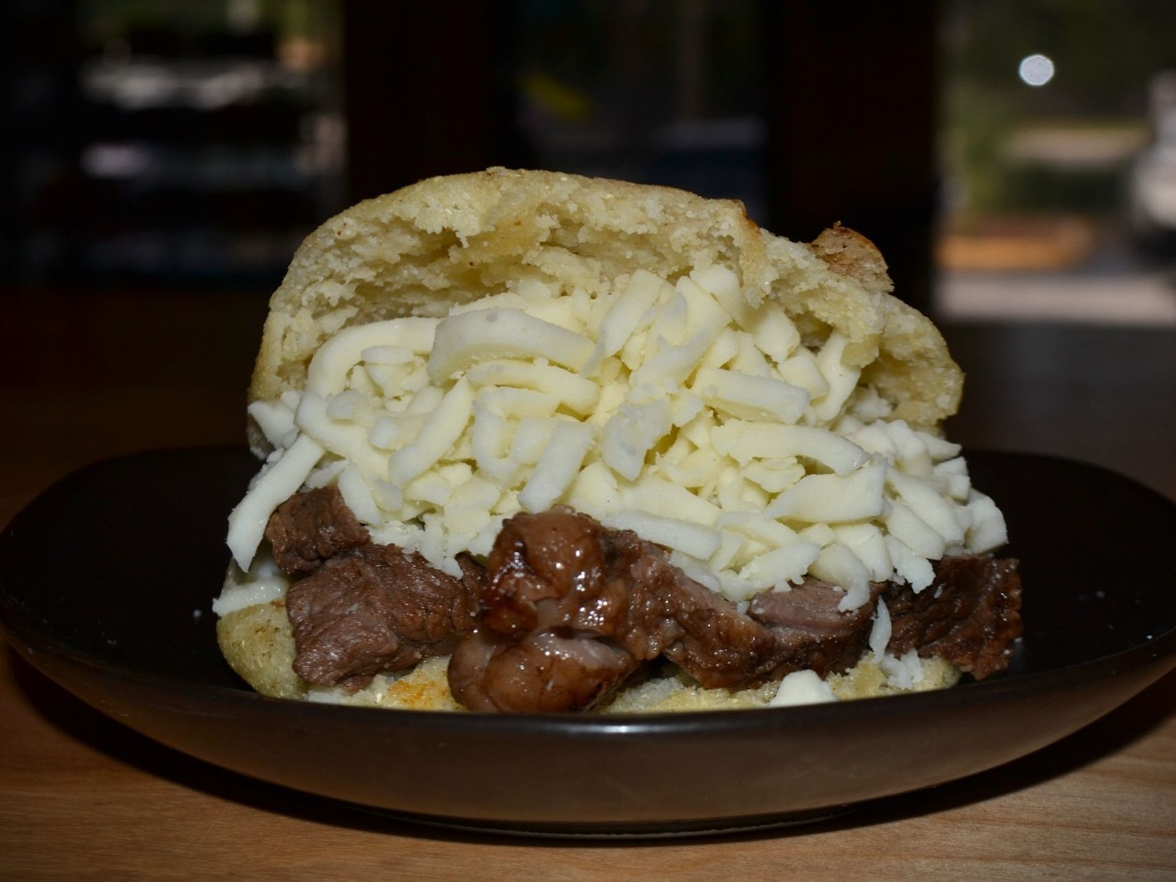 Grilled Steak & Cheese Arepa / Arepa Llanera