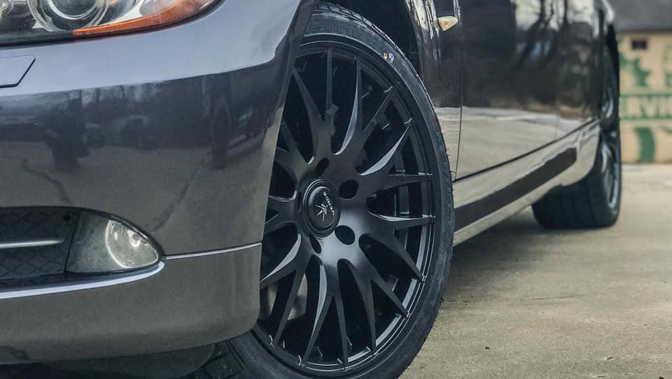 JJ’s Tire & Wheel Photo