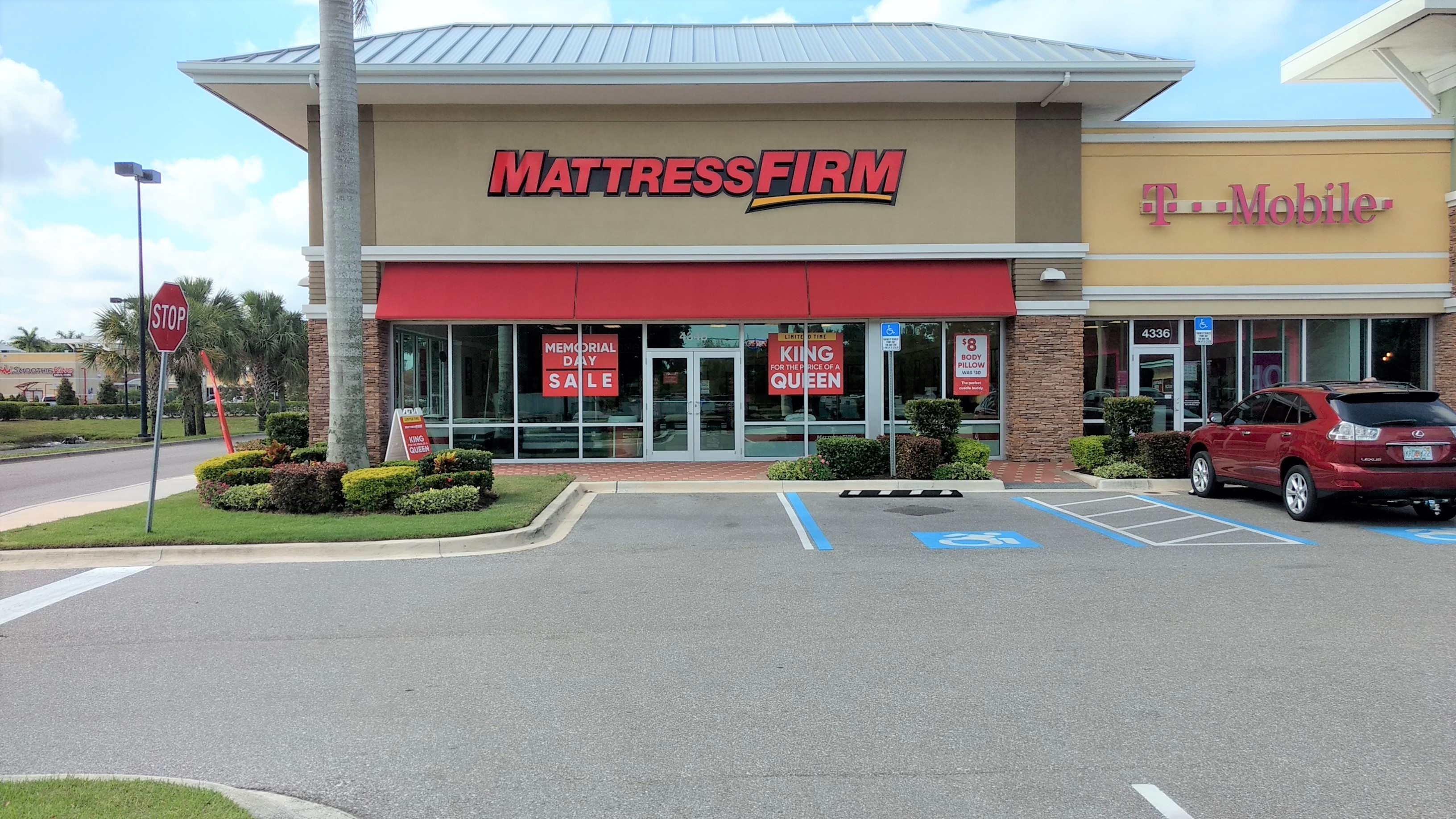 Mattress Firm Lockwood Commons Photo