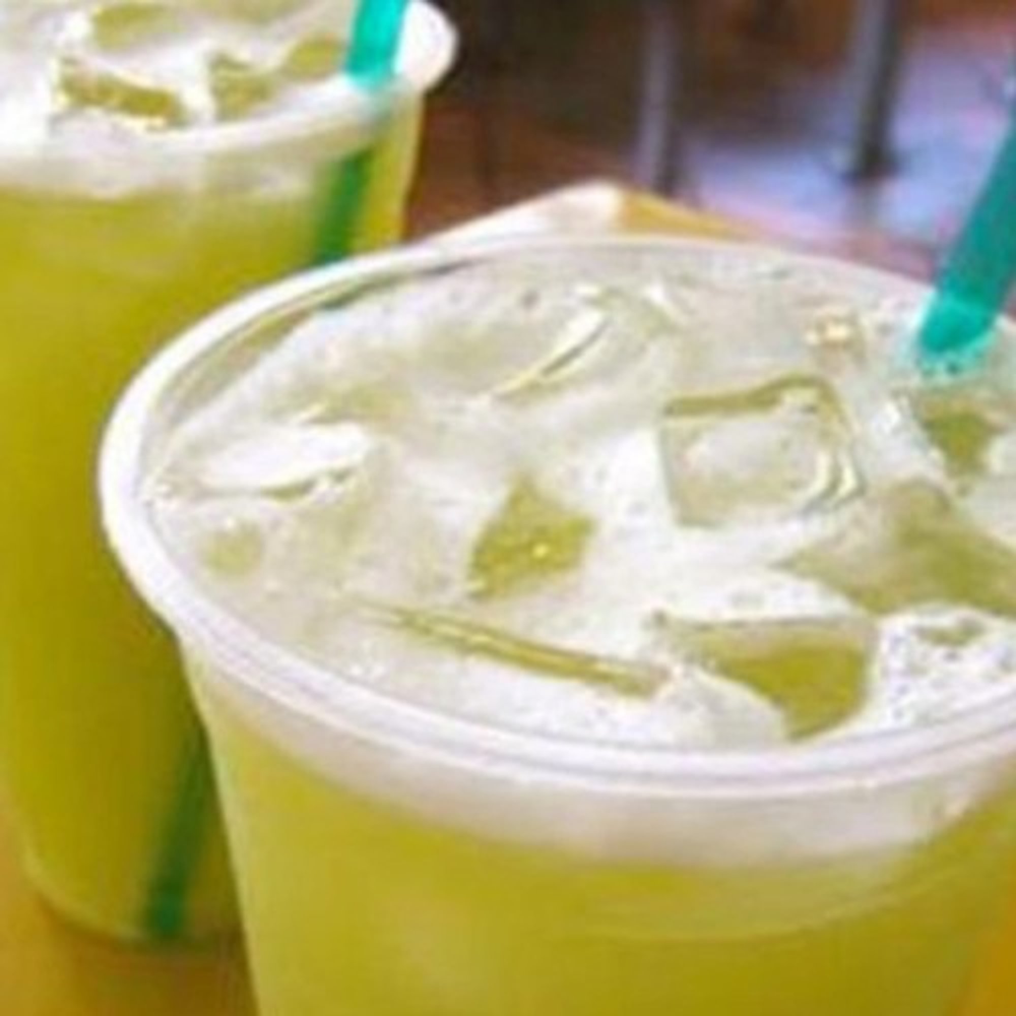 Fresh Squeezed Sugar Cane Juice - Nuoc Mia Tuoi