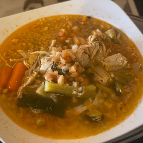 Caldo De Pollo