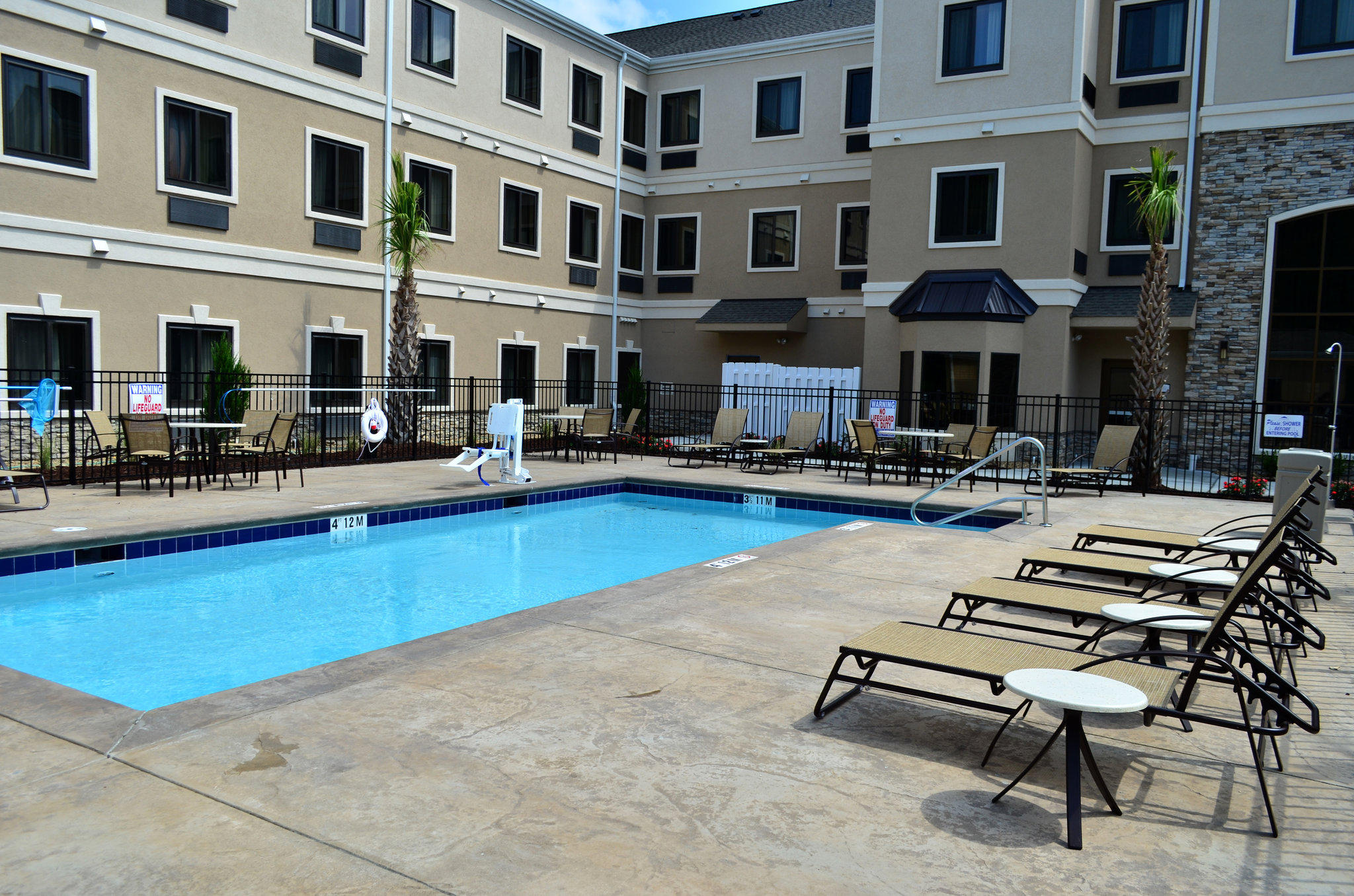 Staybridge Suites Jacksonville-Camp Lejeune Area Photo