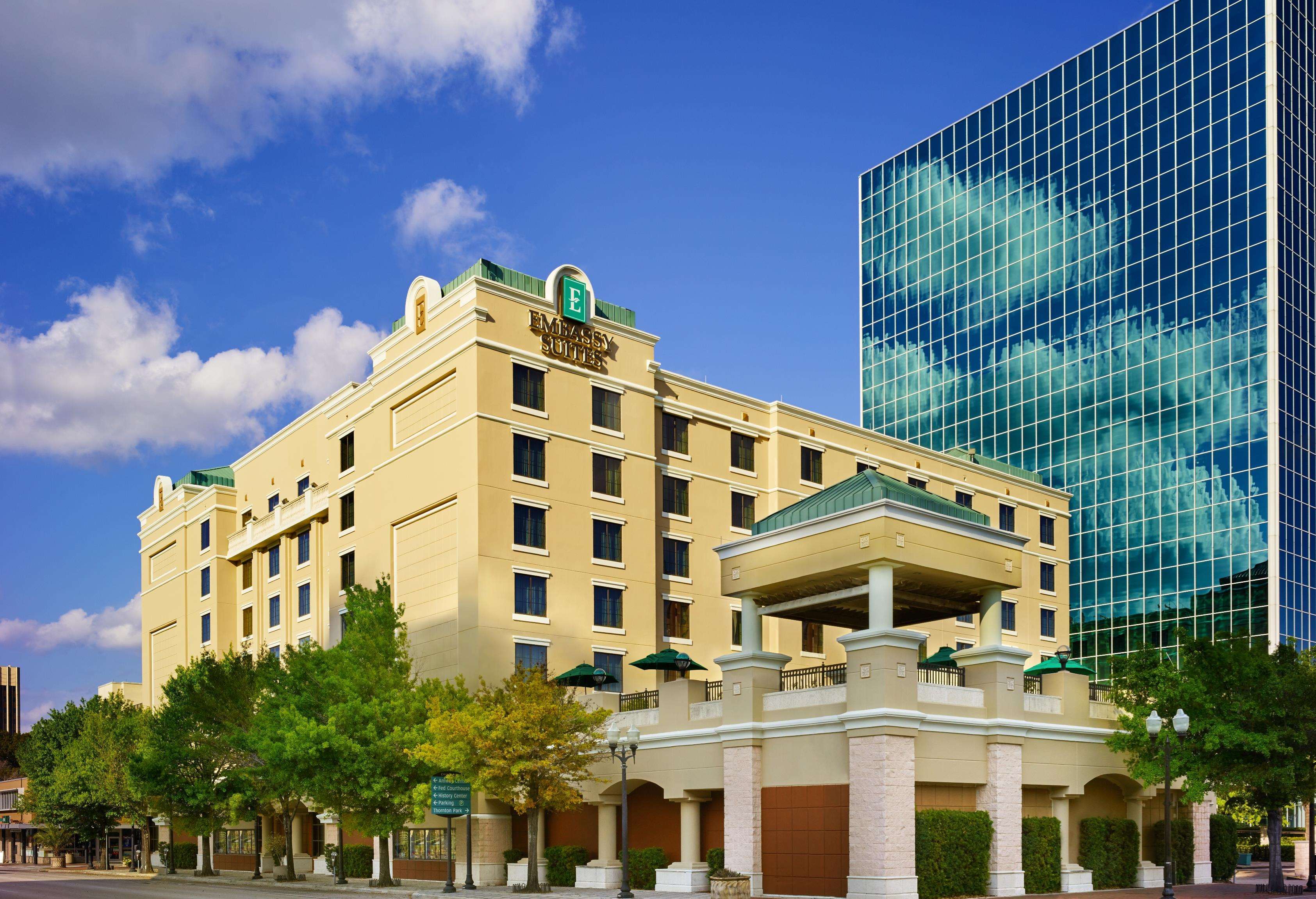 Embassy Suites by Hilton Orlando Downtown Photo