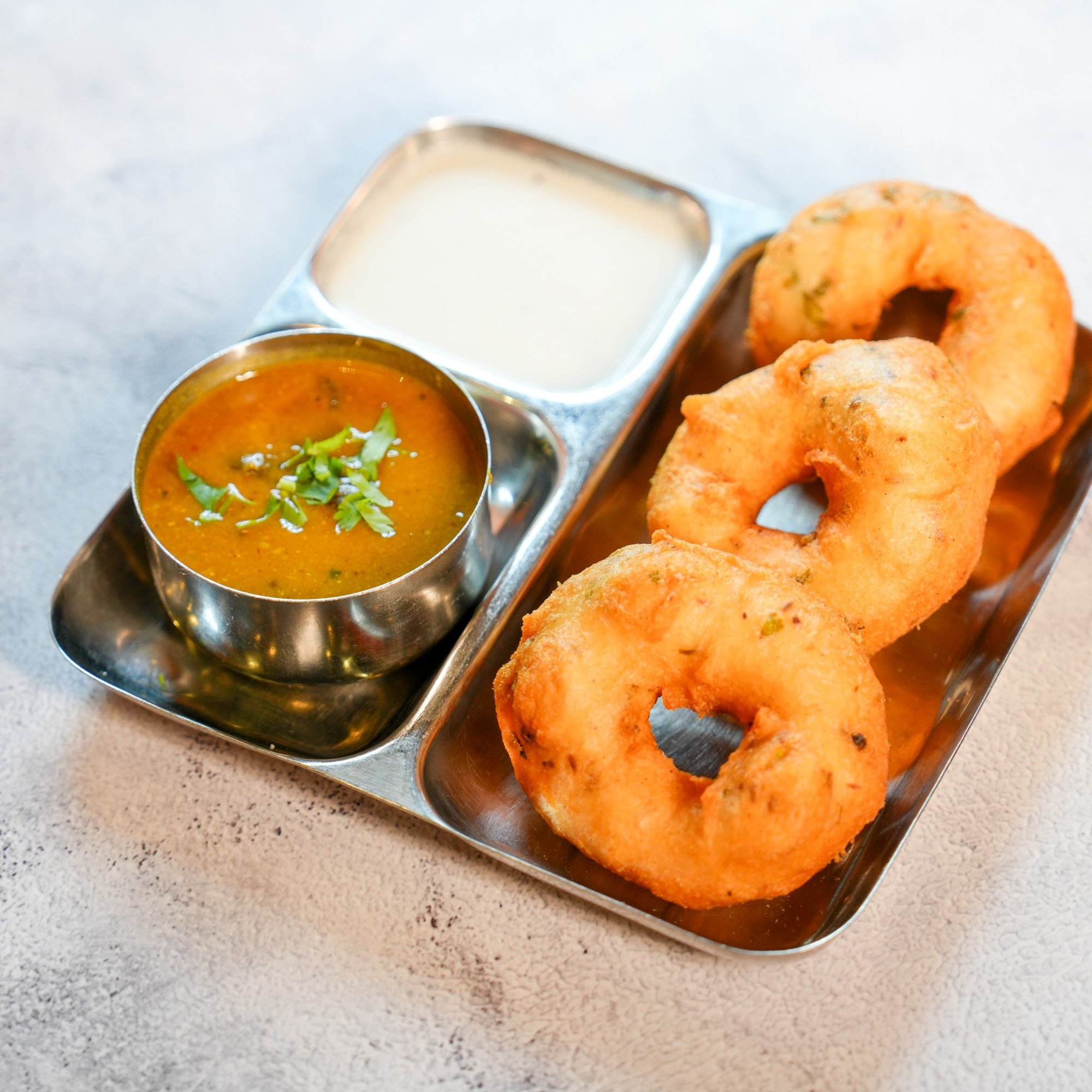 MEDHU VADA